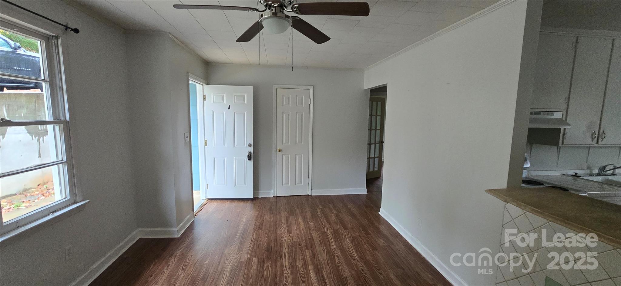 508 Arlington Circle 1 Property Photo 10