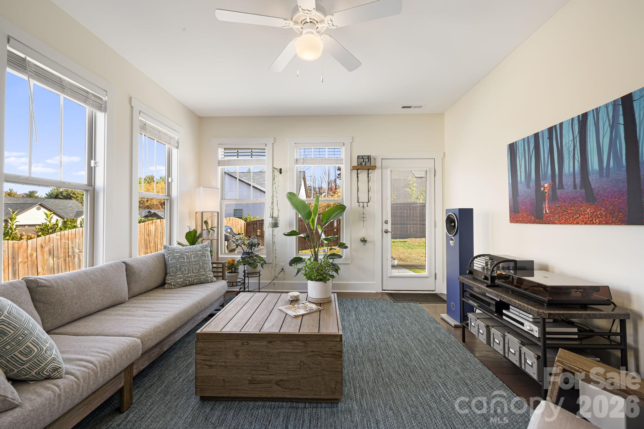 504 Rosebud Orchid Way Property Photo 17