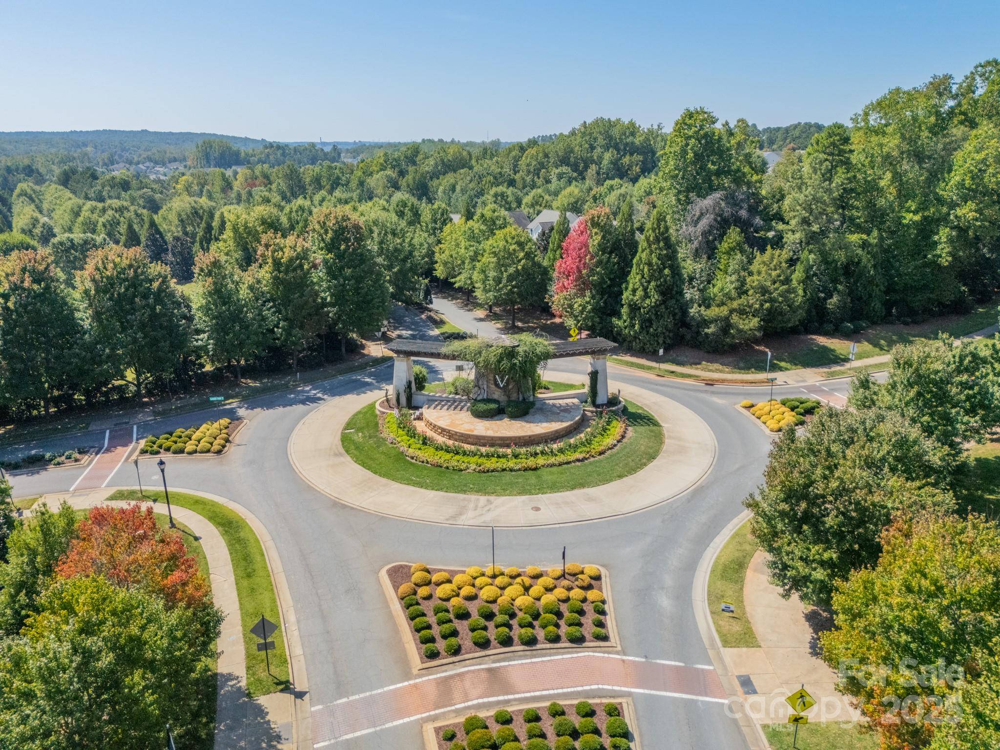 5620 Casper Drive Property Photo 1