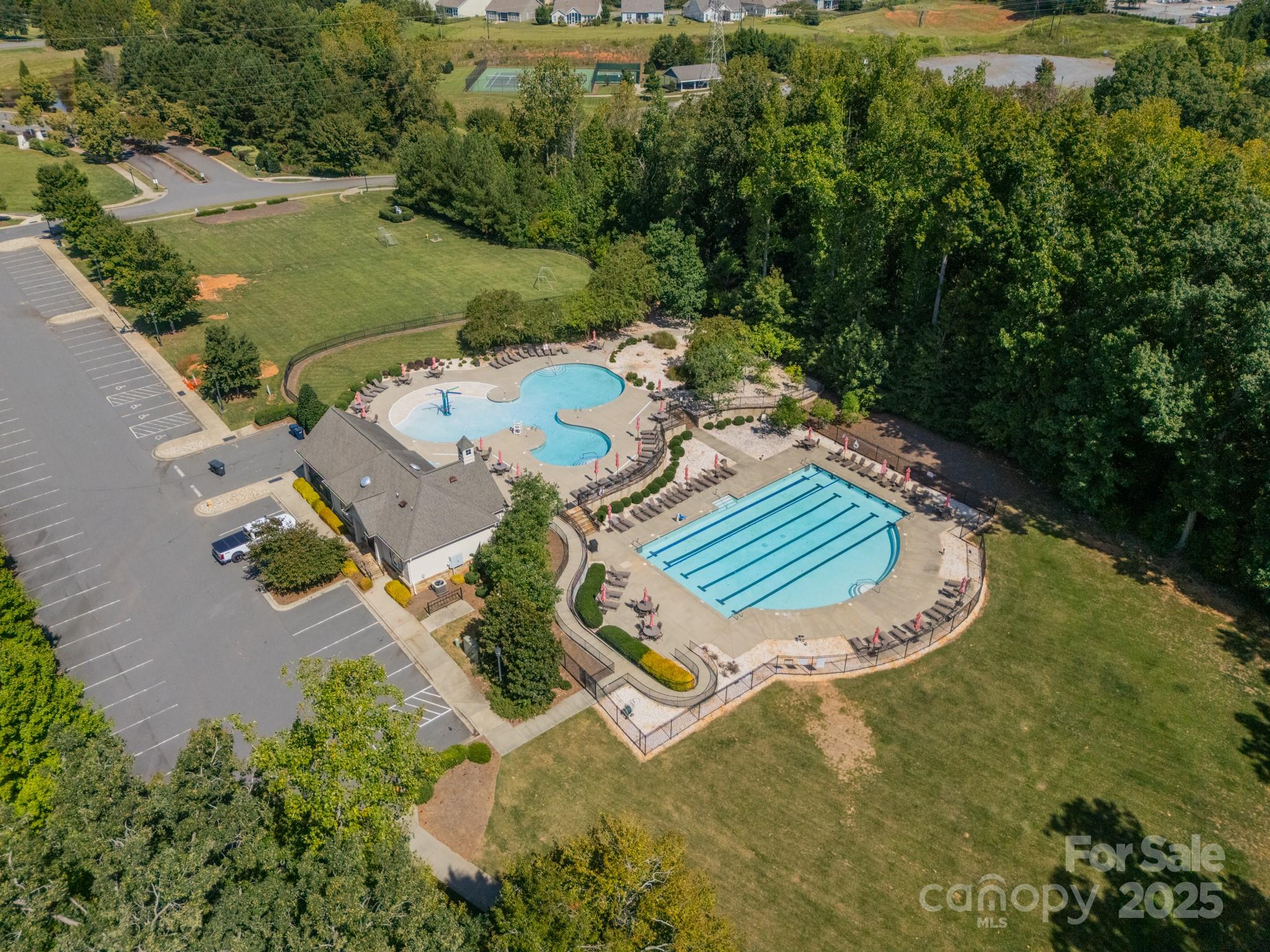 5620 Casper Drive Property Photo 9