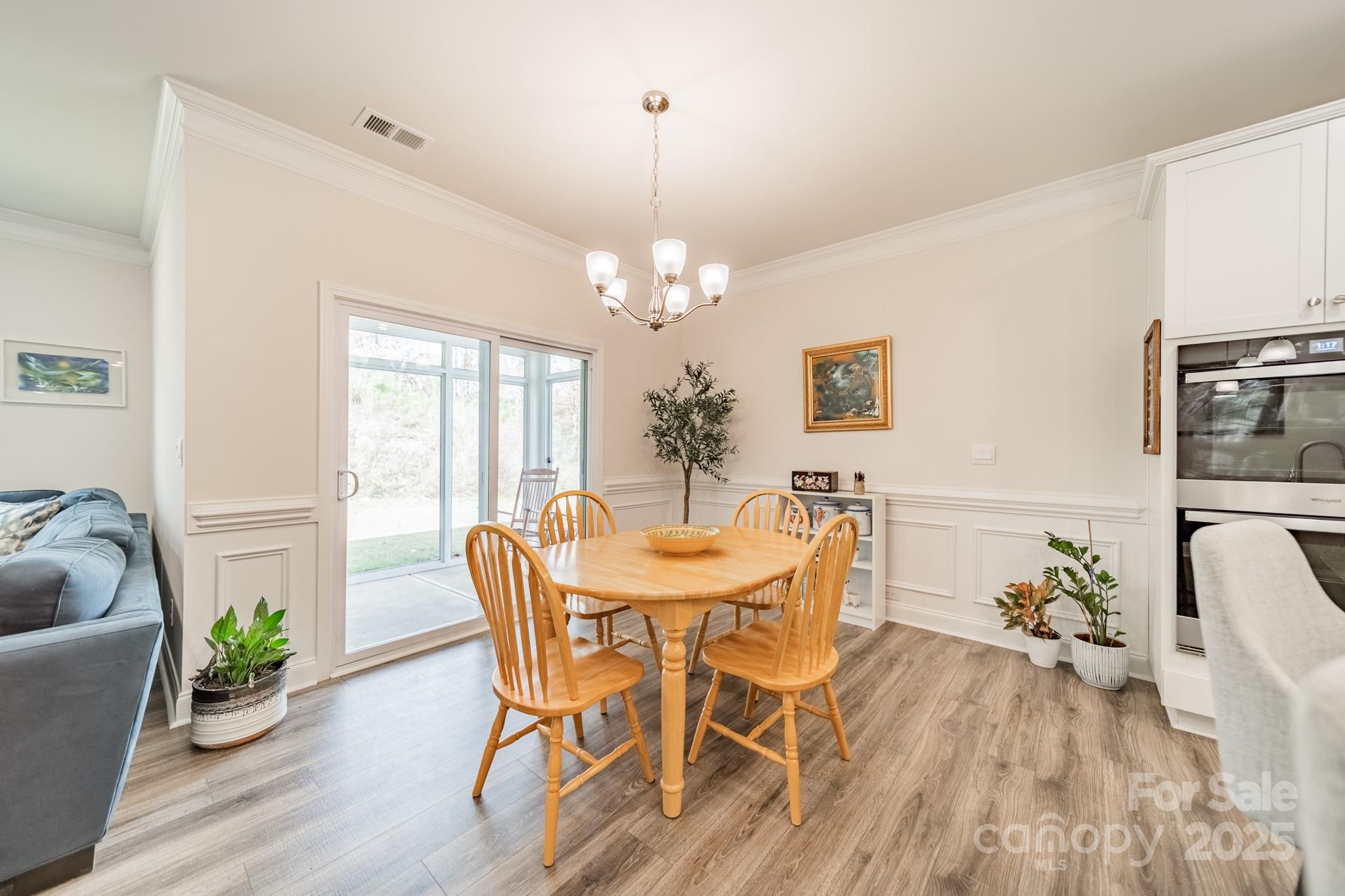 5620 Casper Drive Property Photo 25