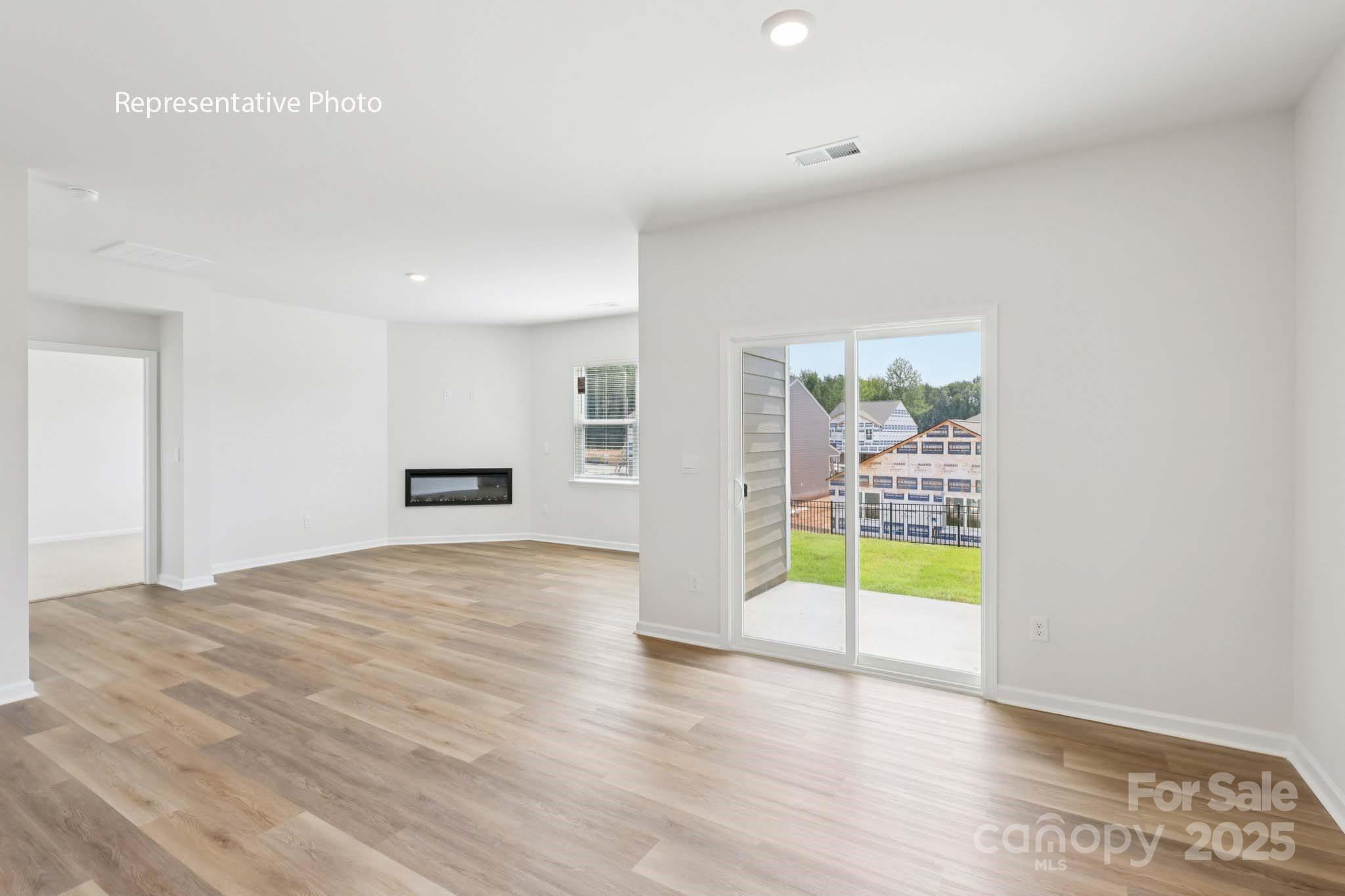 1513 Secrest Commons Drive Property Photo 7