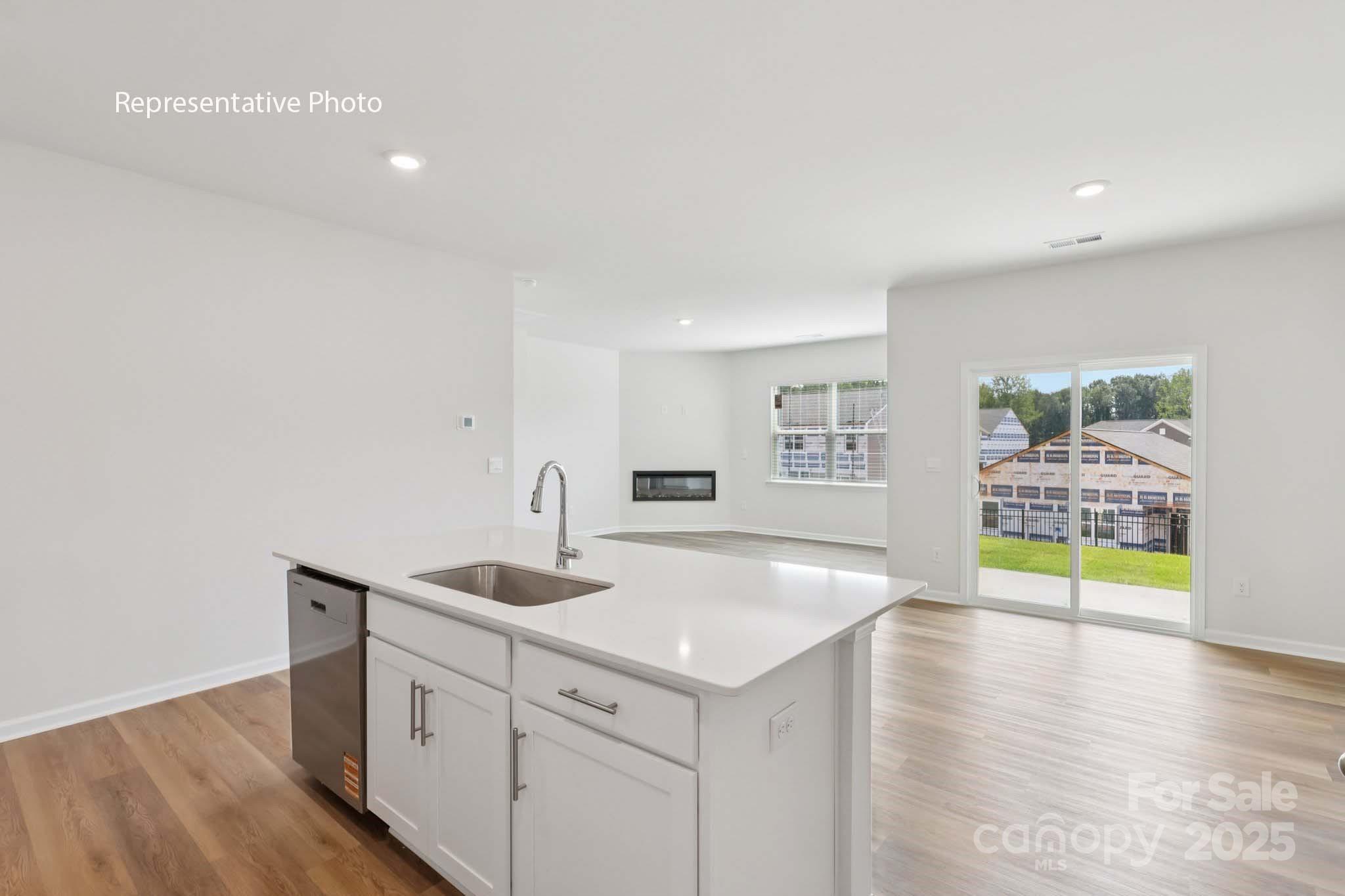 1513 Secrest Commons Drive Property Photo 10