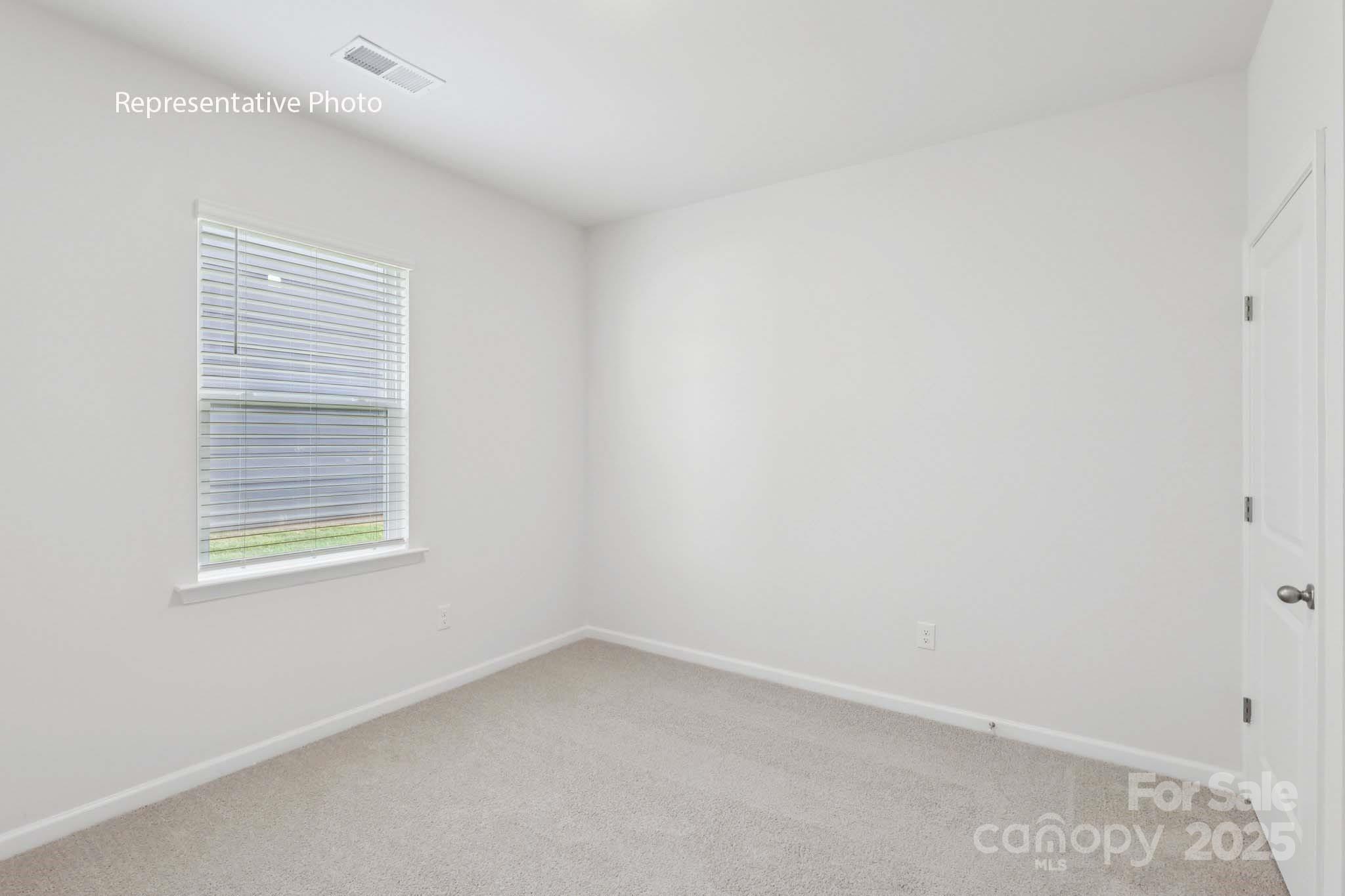 1513 Secrest Commons Drive Property Photo 18