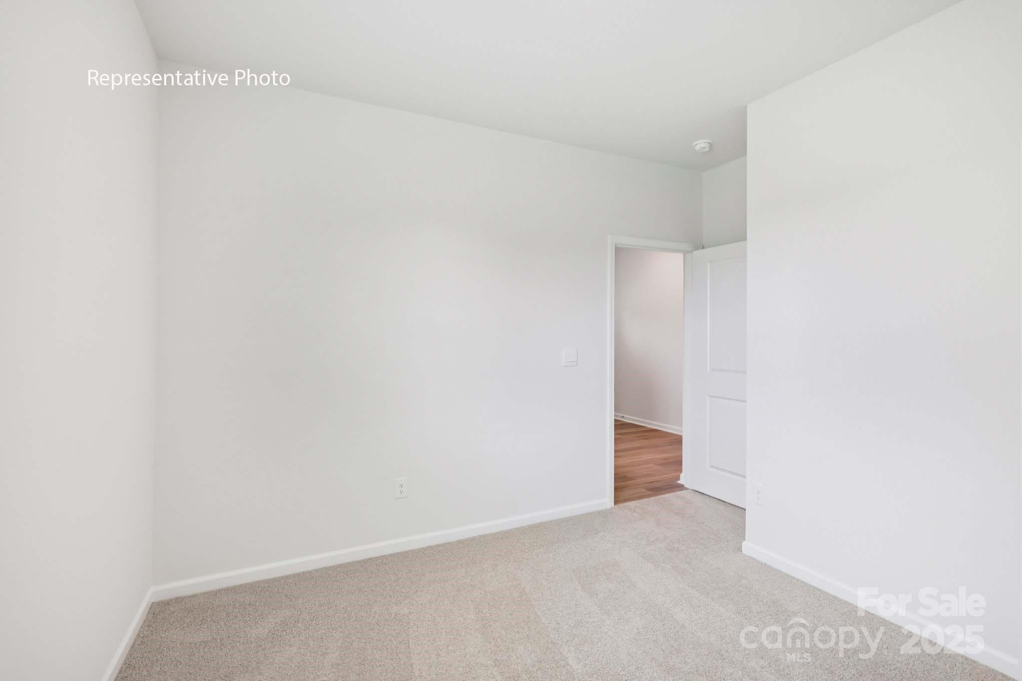 1513 Secrest Commons Drive Property Photo 22