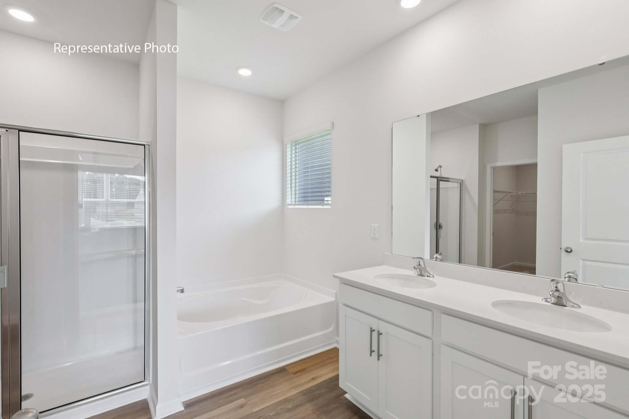 1513 Secrest Commons Drive Property Photo 35