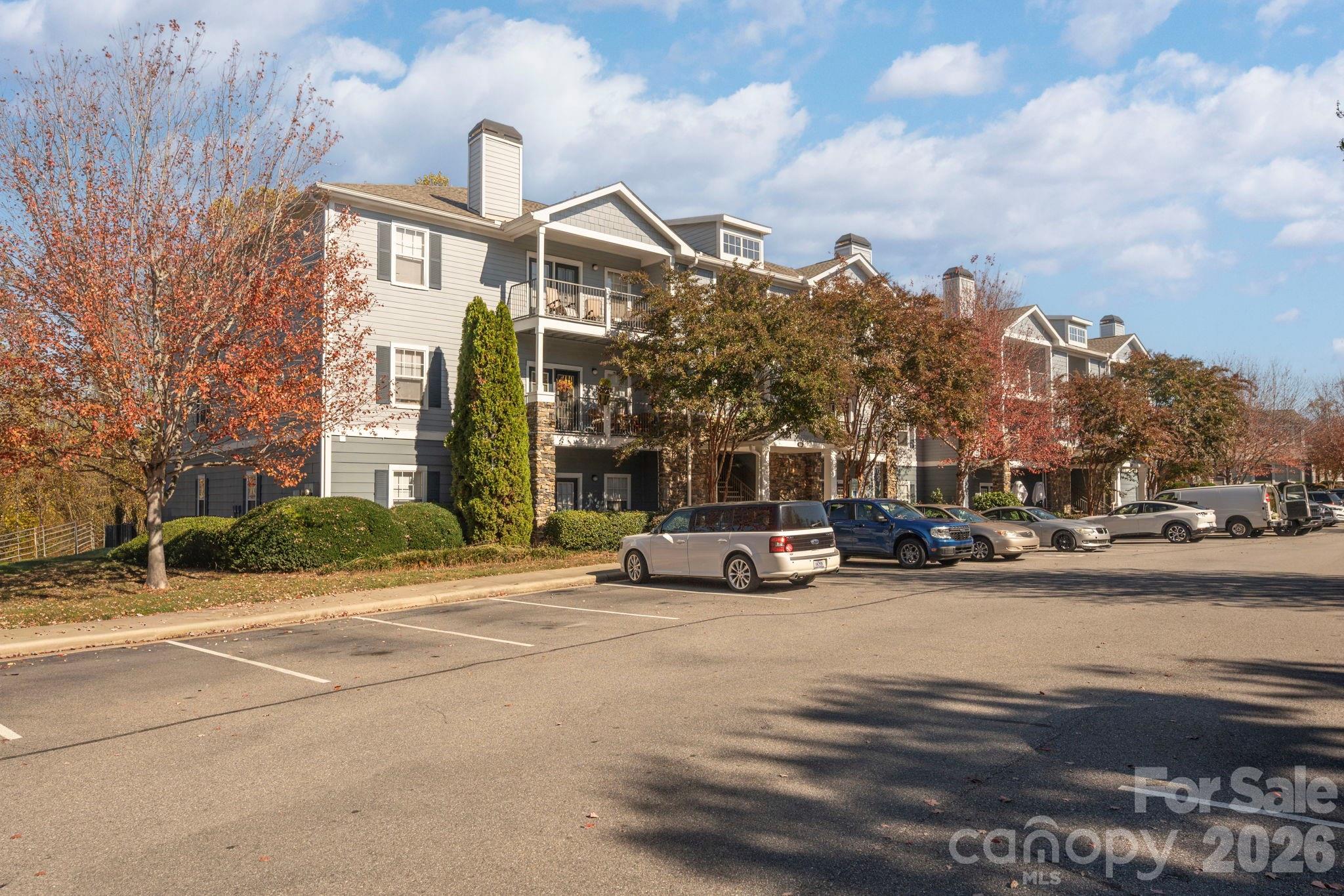 600 Vista Lake Drive 4 Property Photo 19