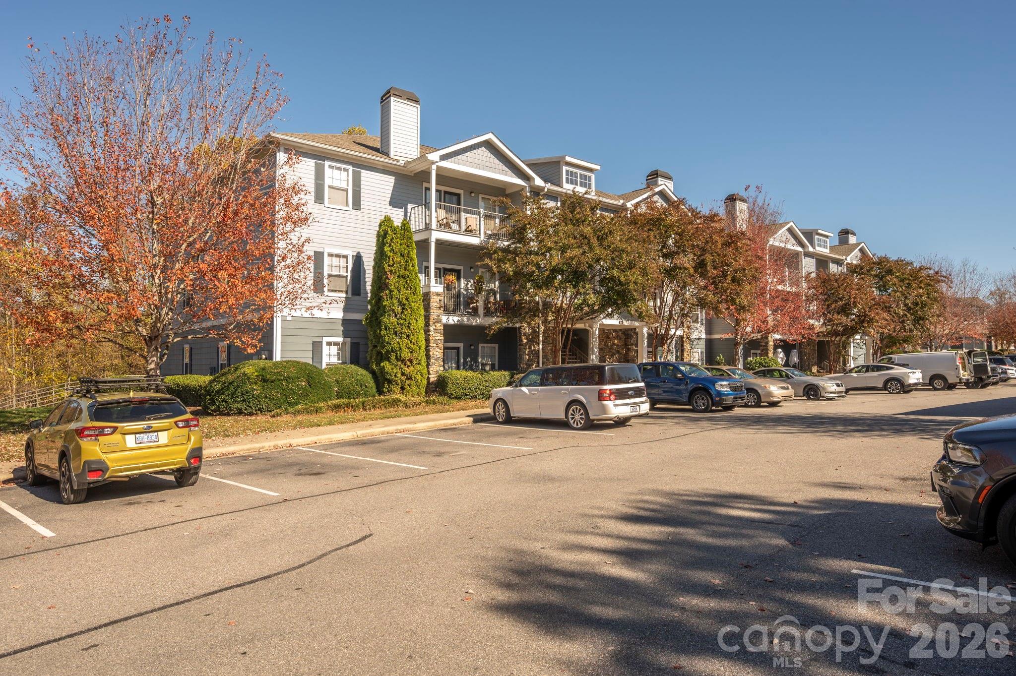 600 Vista Lake Drive 4 Property Photo 33