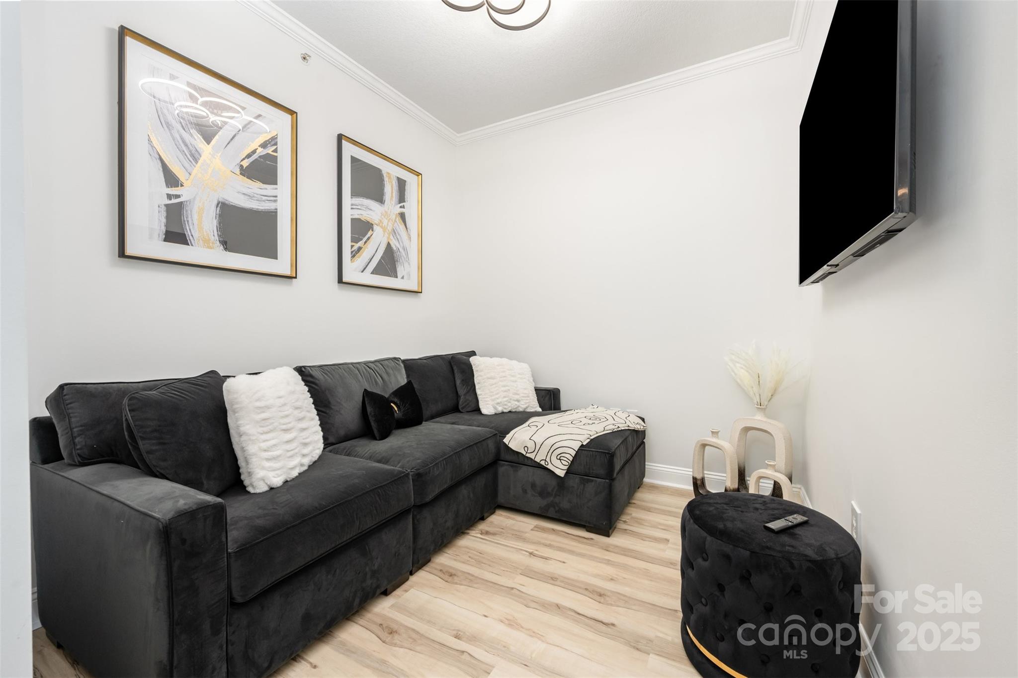 721 Governor Morrison Street 506 Property Photo 3