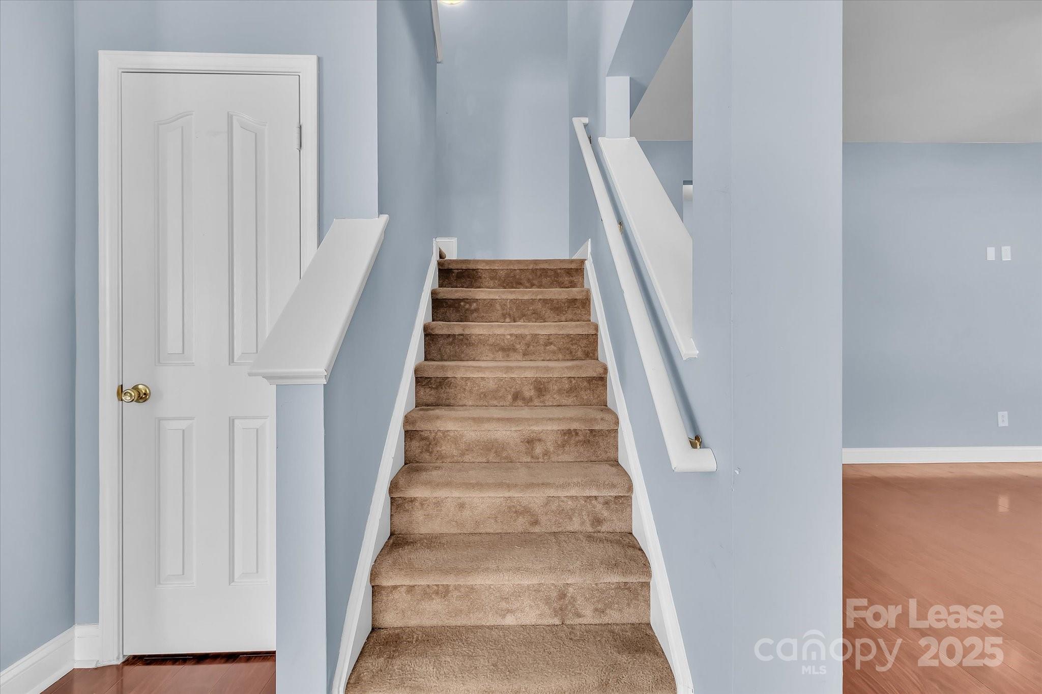 15635 Normans Landing Drive Property Photo 26