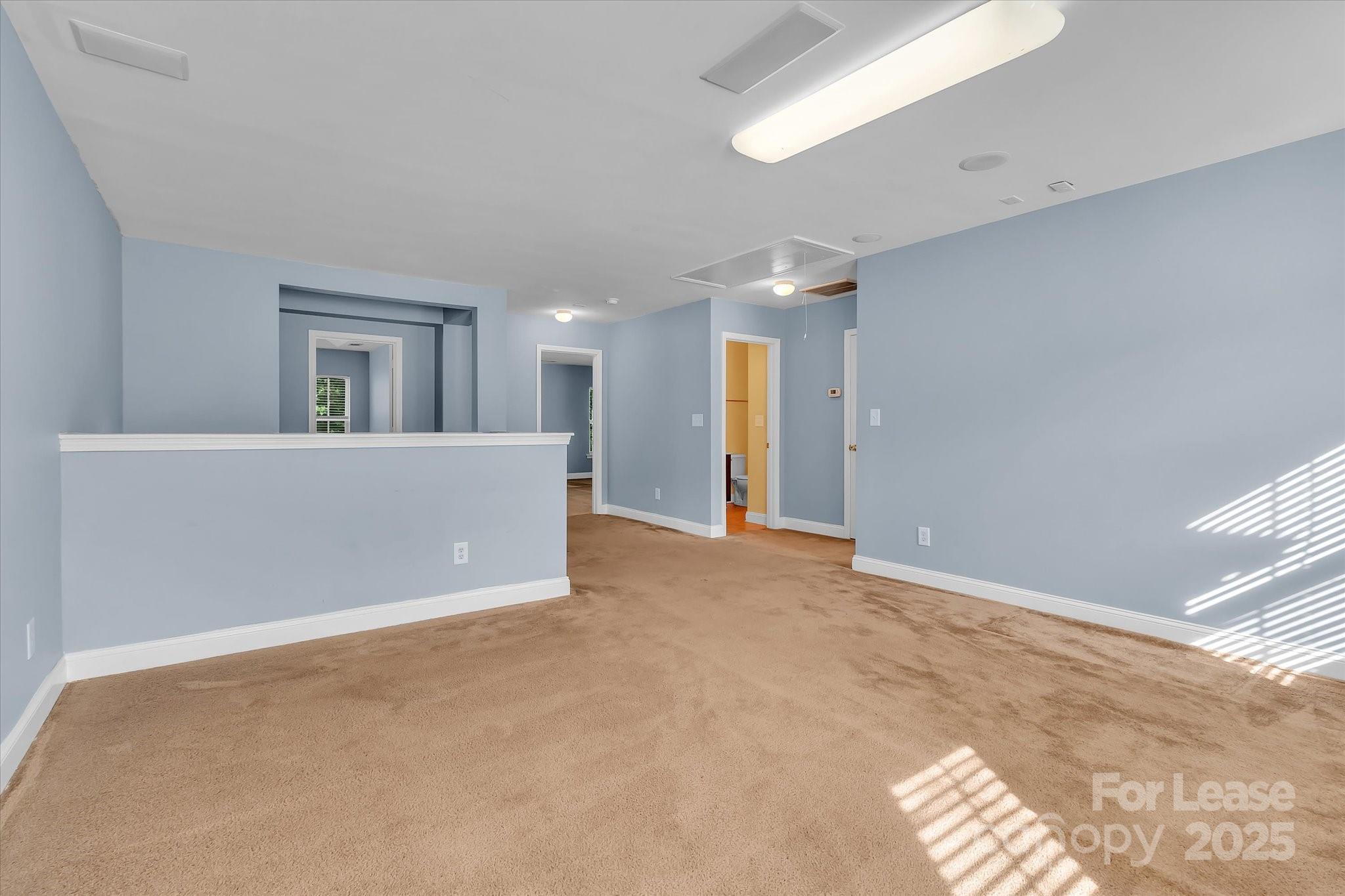 15635 Normans Landing Drive Property Photo 29