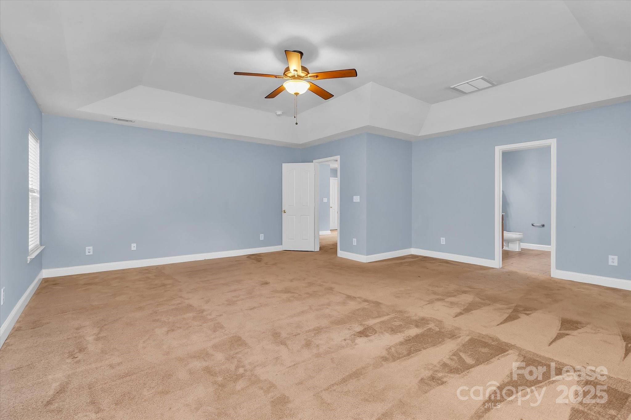 15635 Normans Landing Drive Property Photo 32