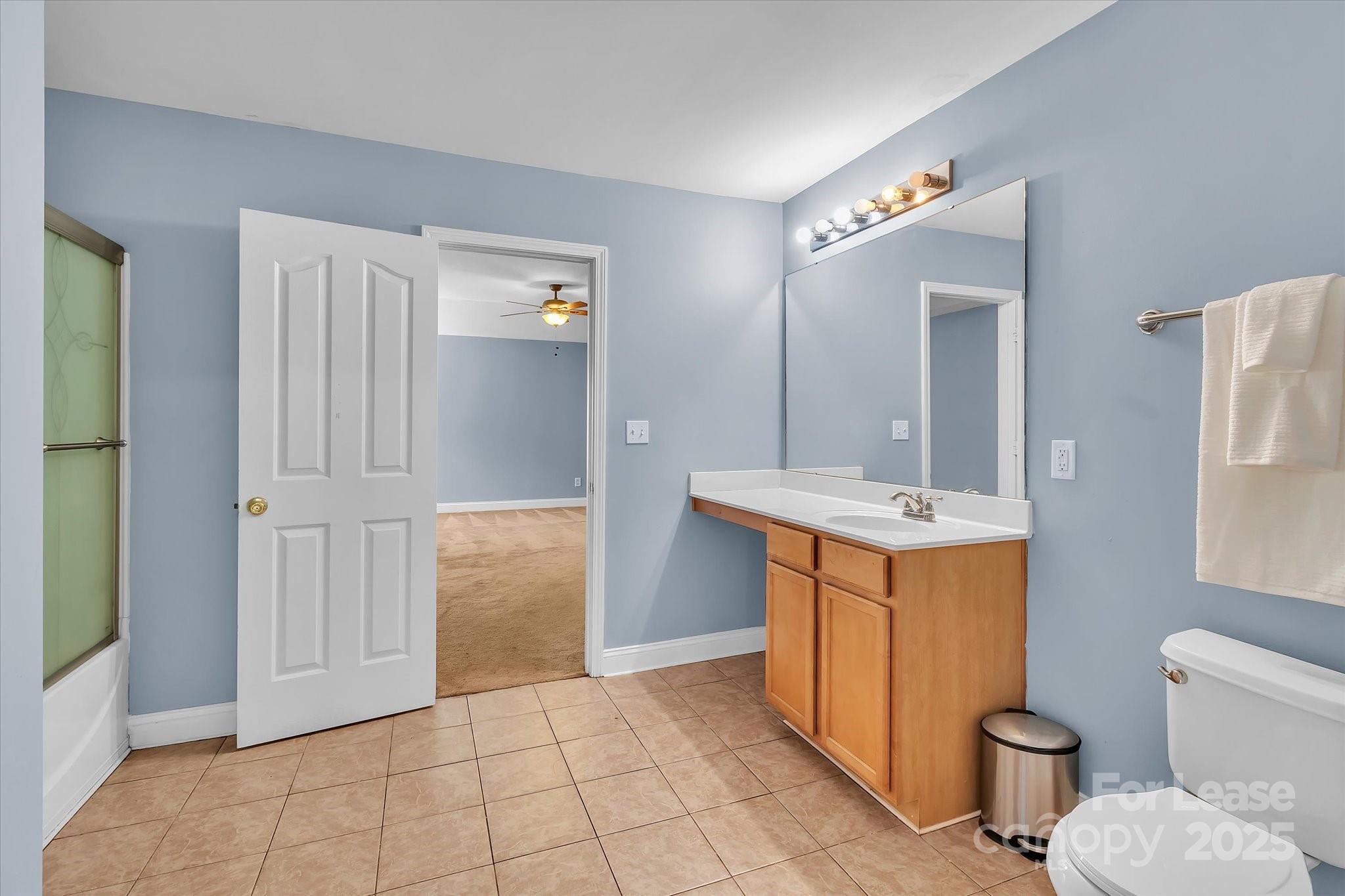 15635 Normans Landing Drive Property Photo 34