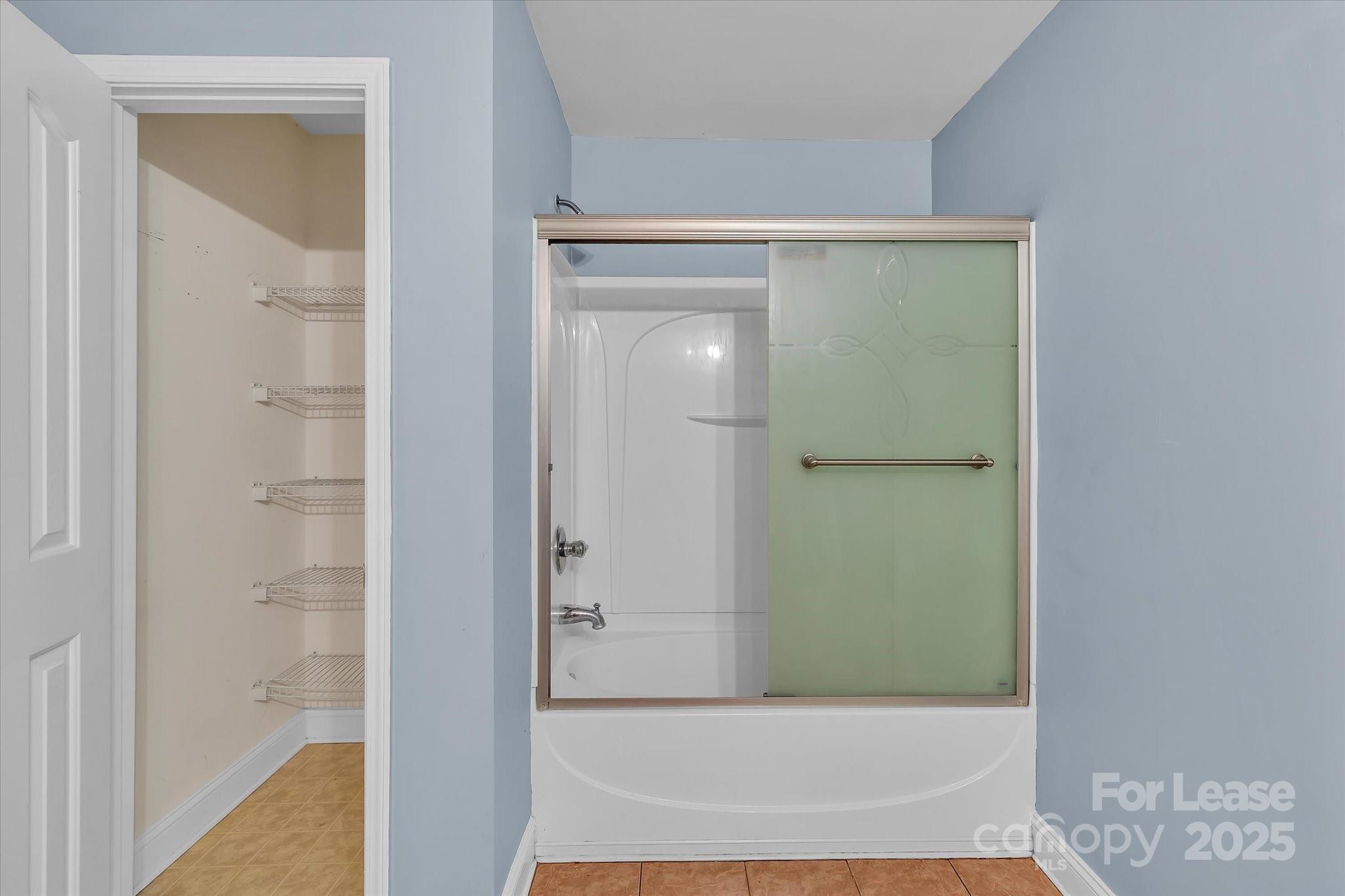 15635 Normans Landing Drive Property Photo 35