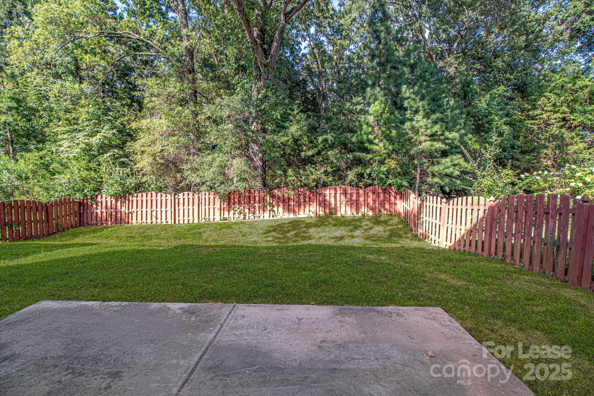 15635 Normans Landing Drive Property Photo 42