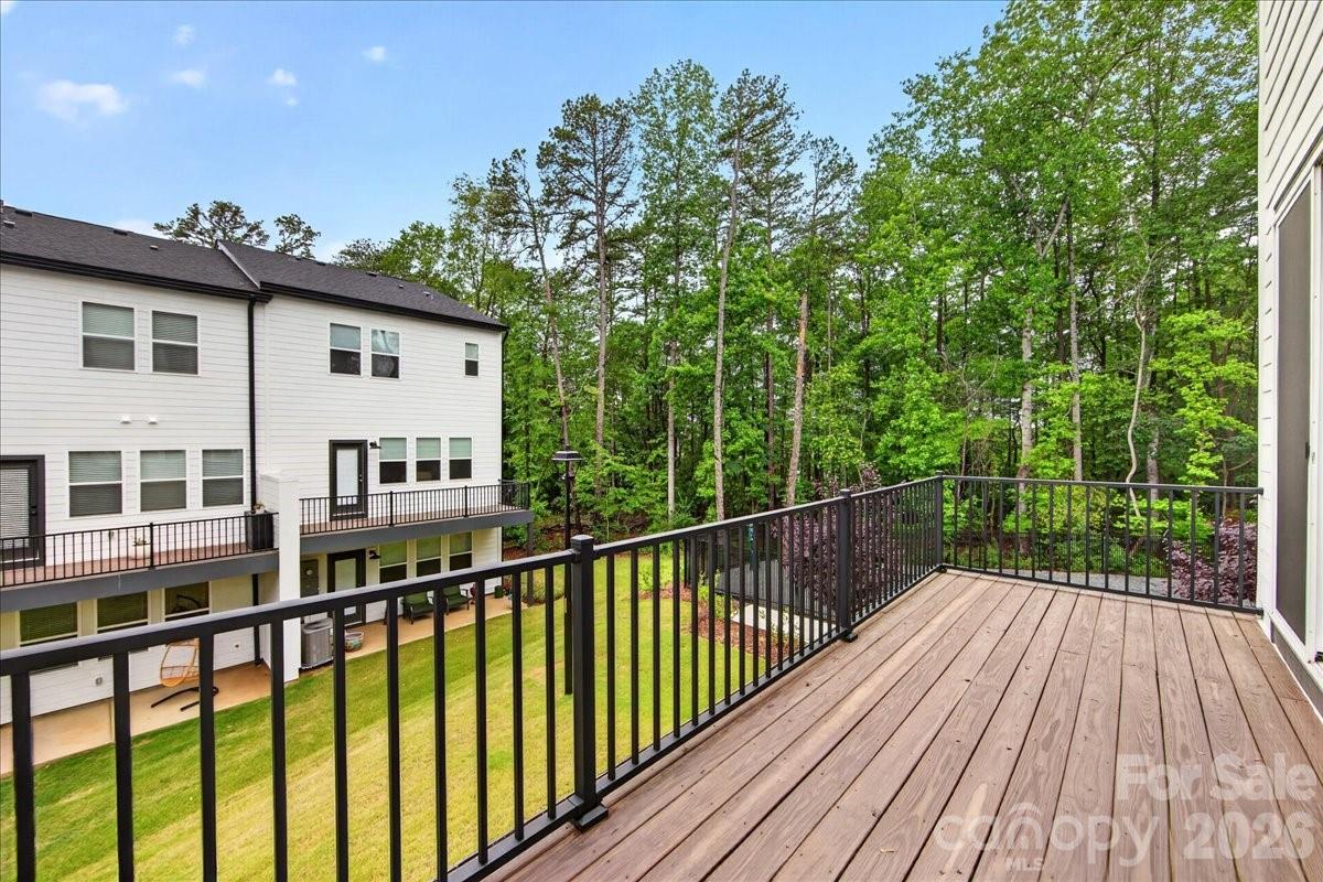 921 Archway Lane Property Photo 11