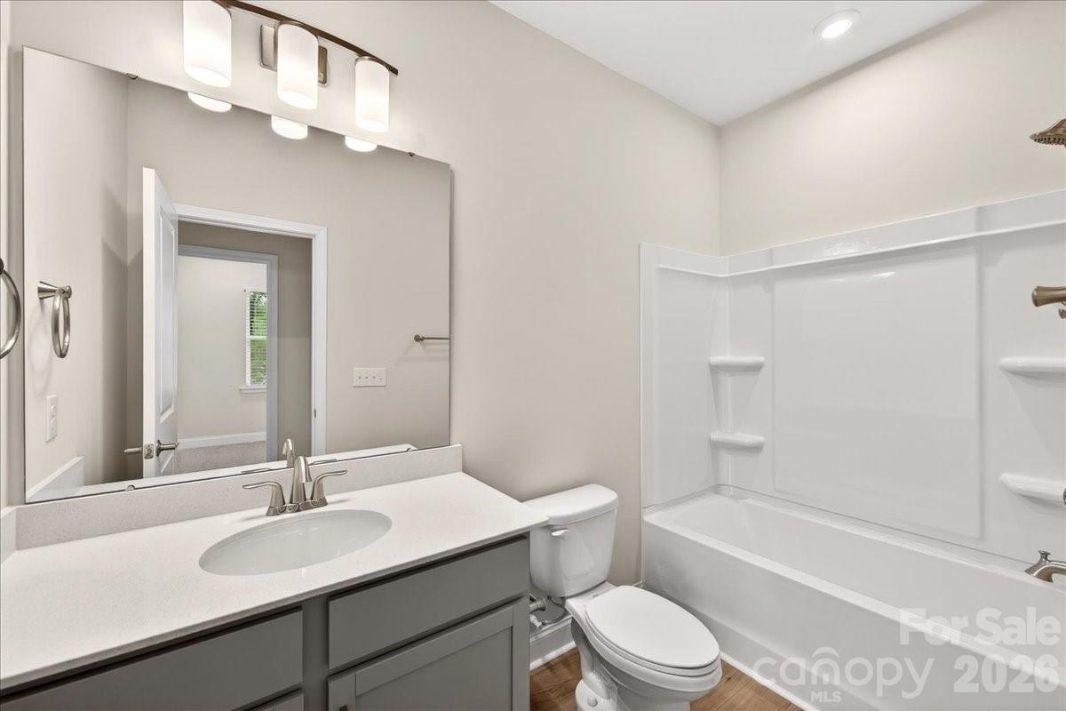 921 Archway Lane Property Photo 28