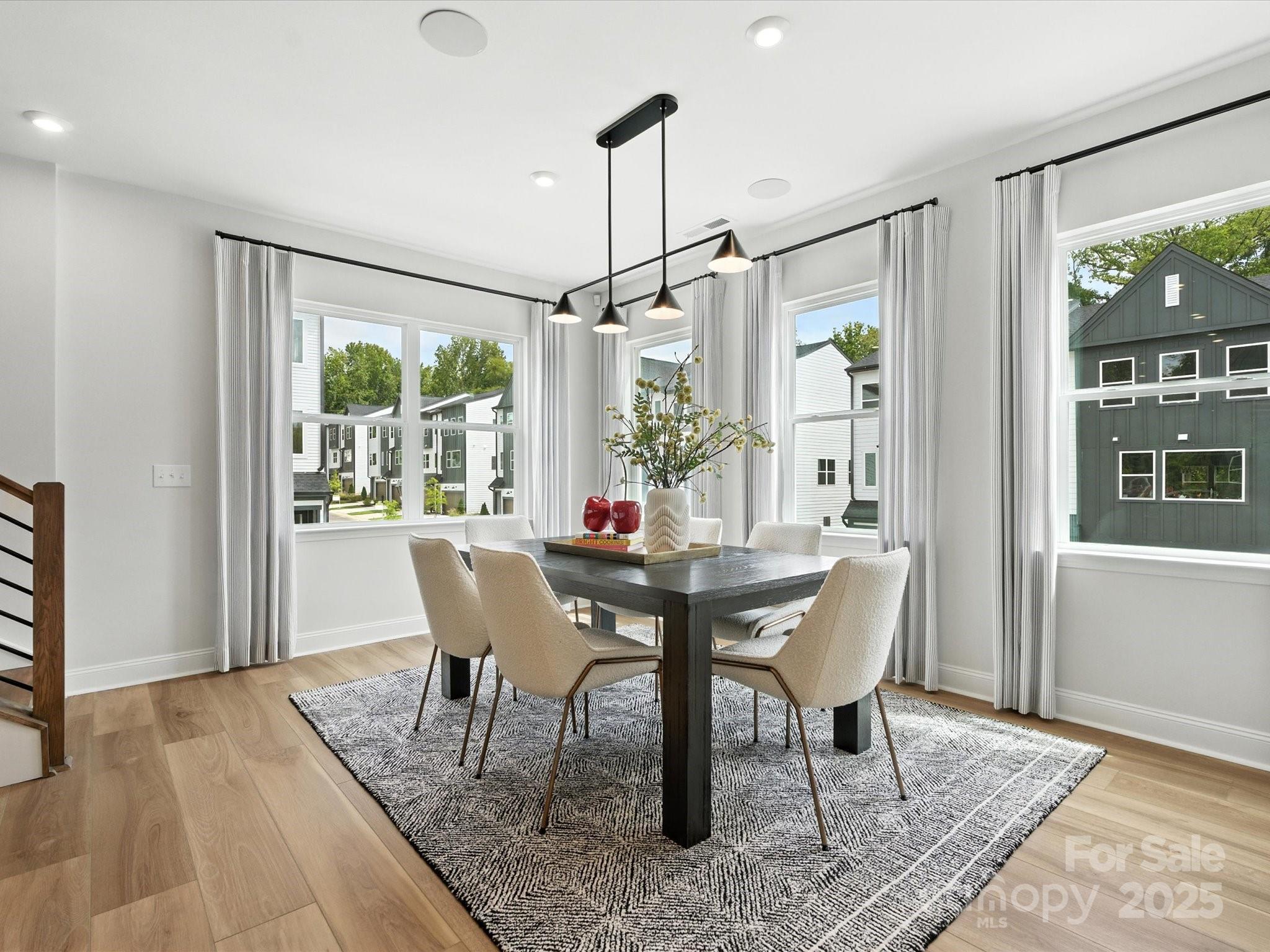 8040 Cedarsmith Court Property Photo 12