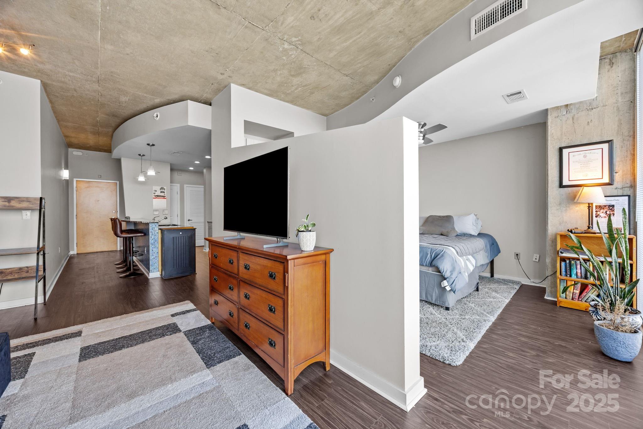 210 N Church Street 2612 Property Photo 11