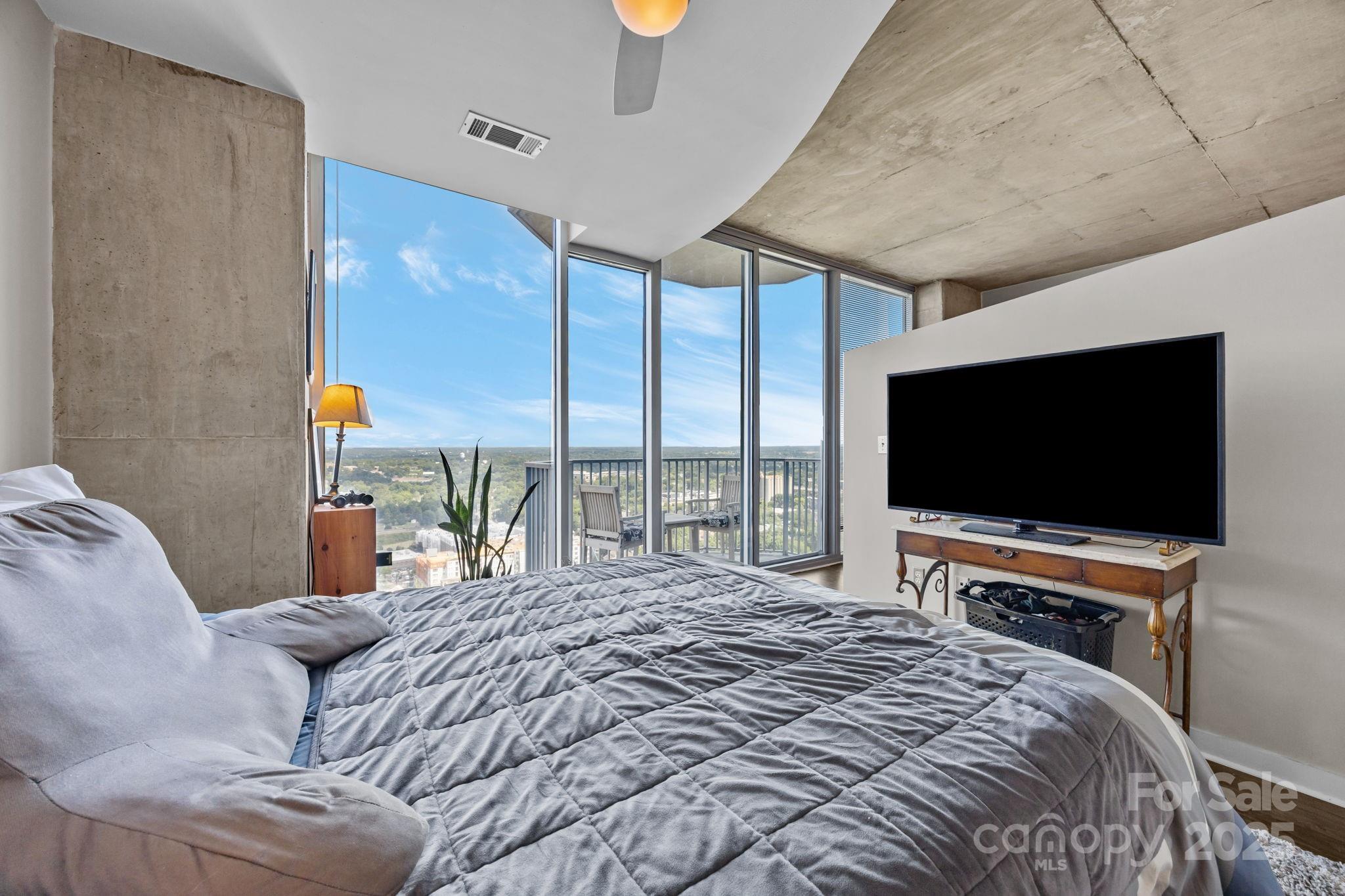 210 N Church Street 2612 Property Photo 21