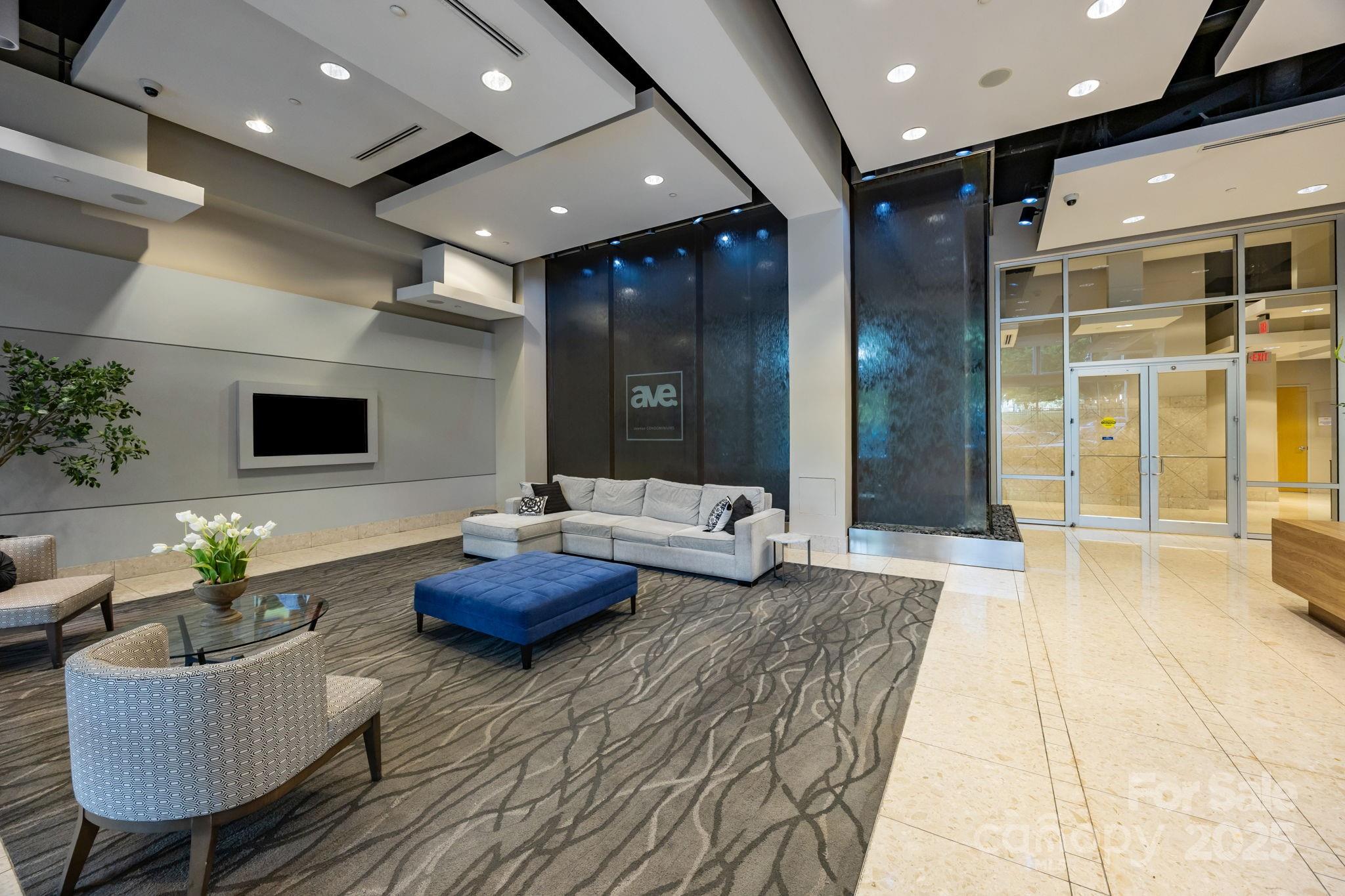 210 N Church Street 2612 Property Photo 33