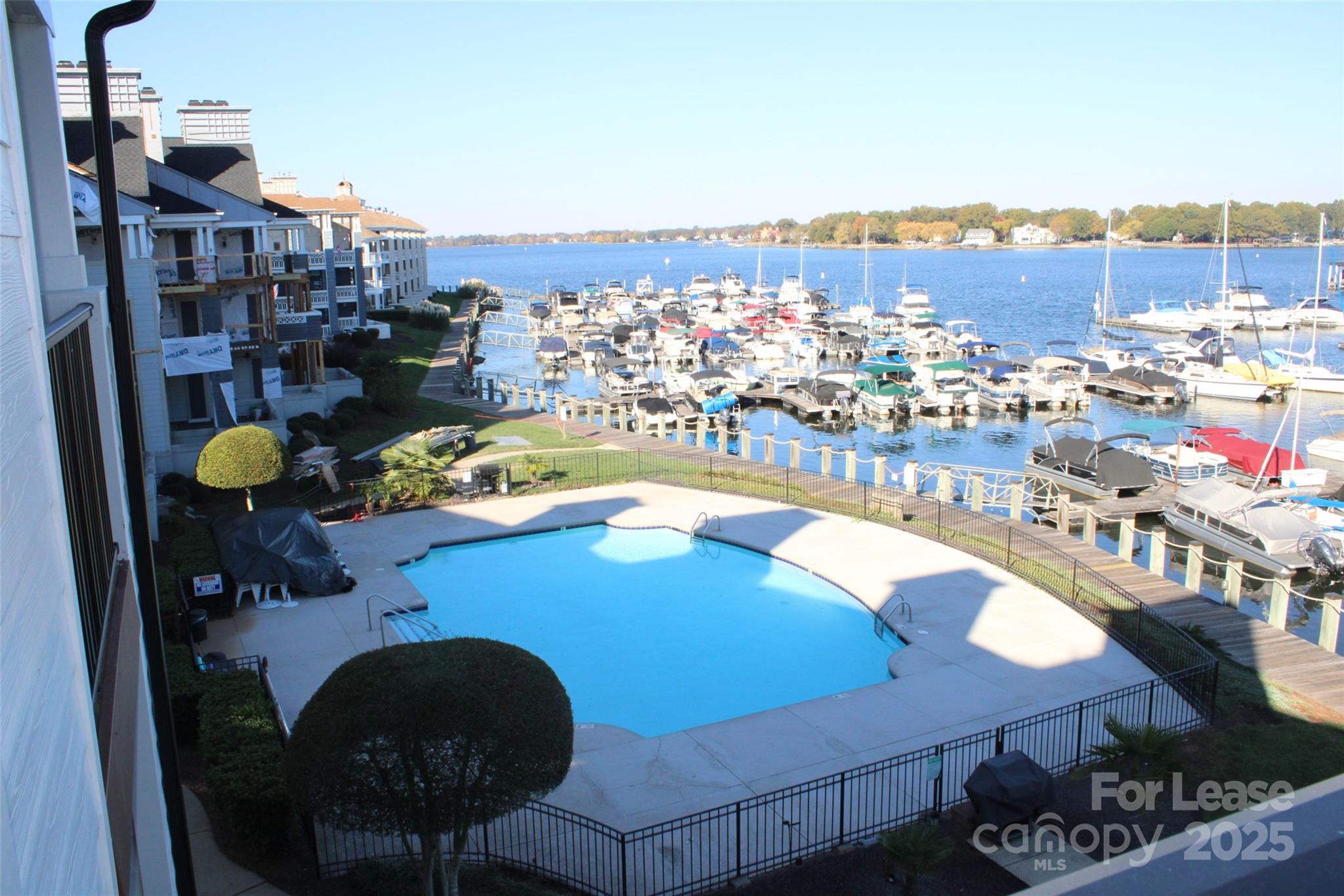 18749 Vineyard Point Lane Property Photo 1