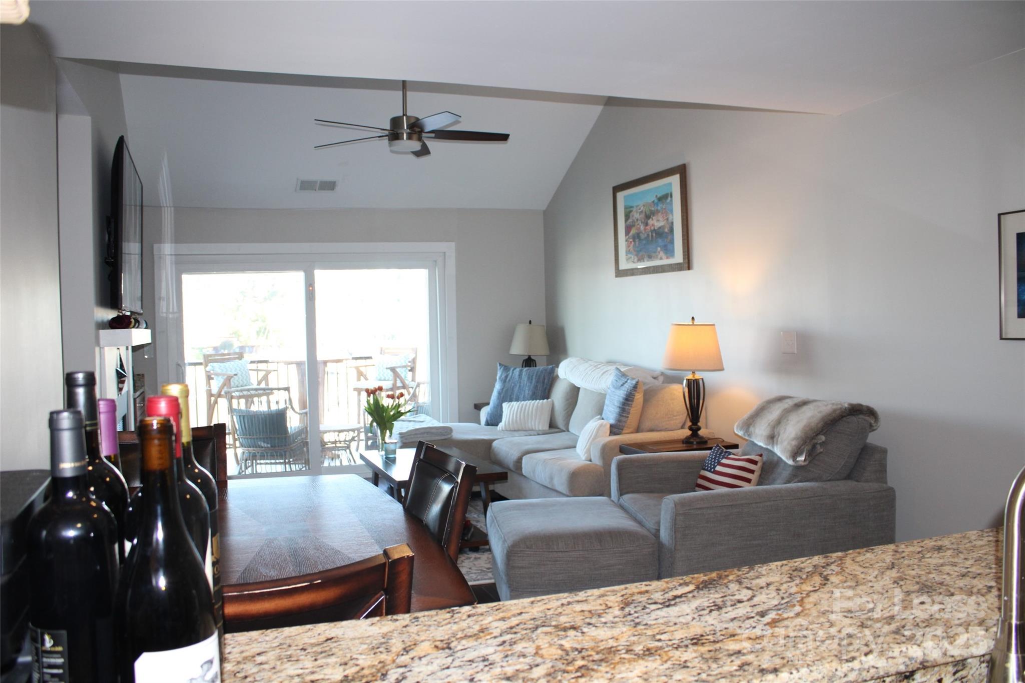 18749 Vineyard Point Lane Property Photo 10