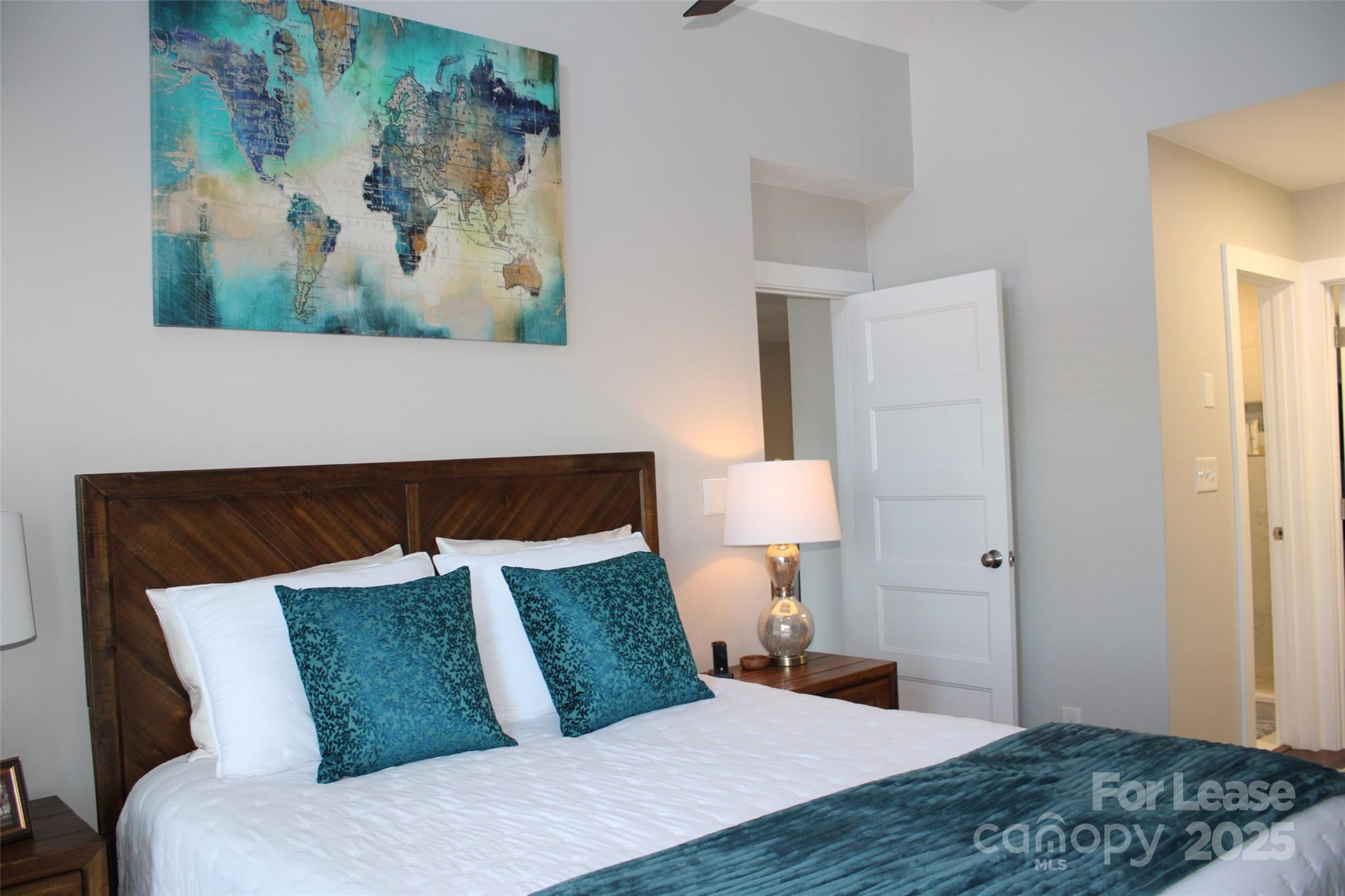 18749 Vineyard Point Lane Property Photo 14