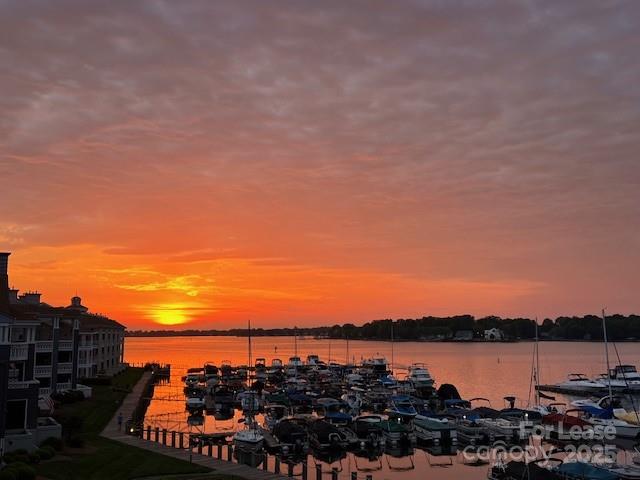 18749 Vineyard Point Lane Property Photo 33