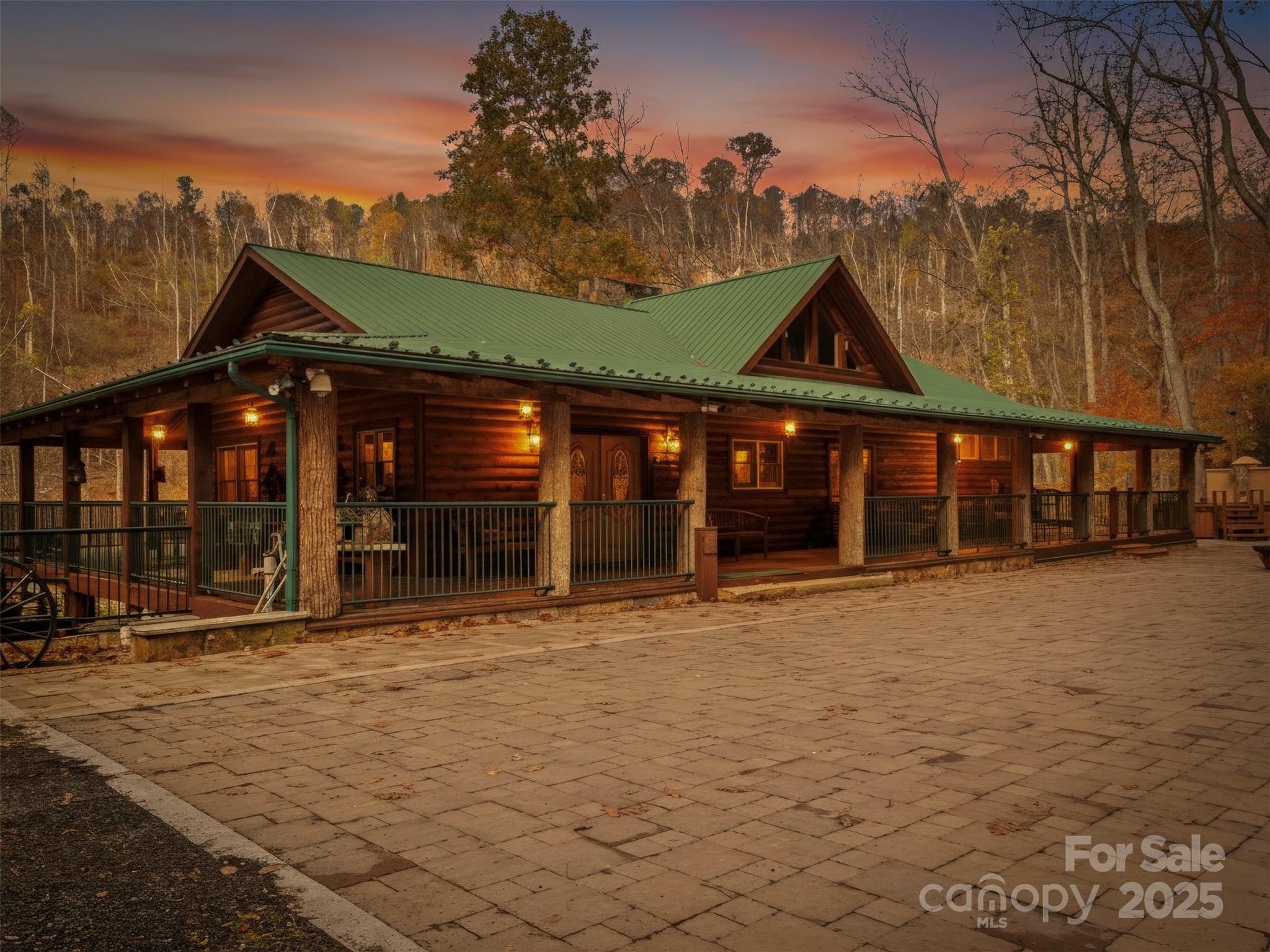 90 Rogers Creek Drive Property Photo 1