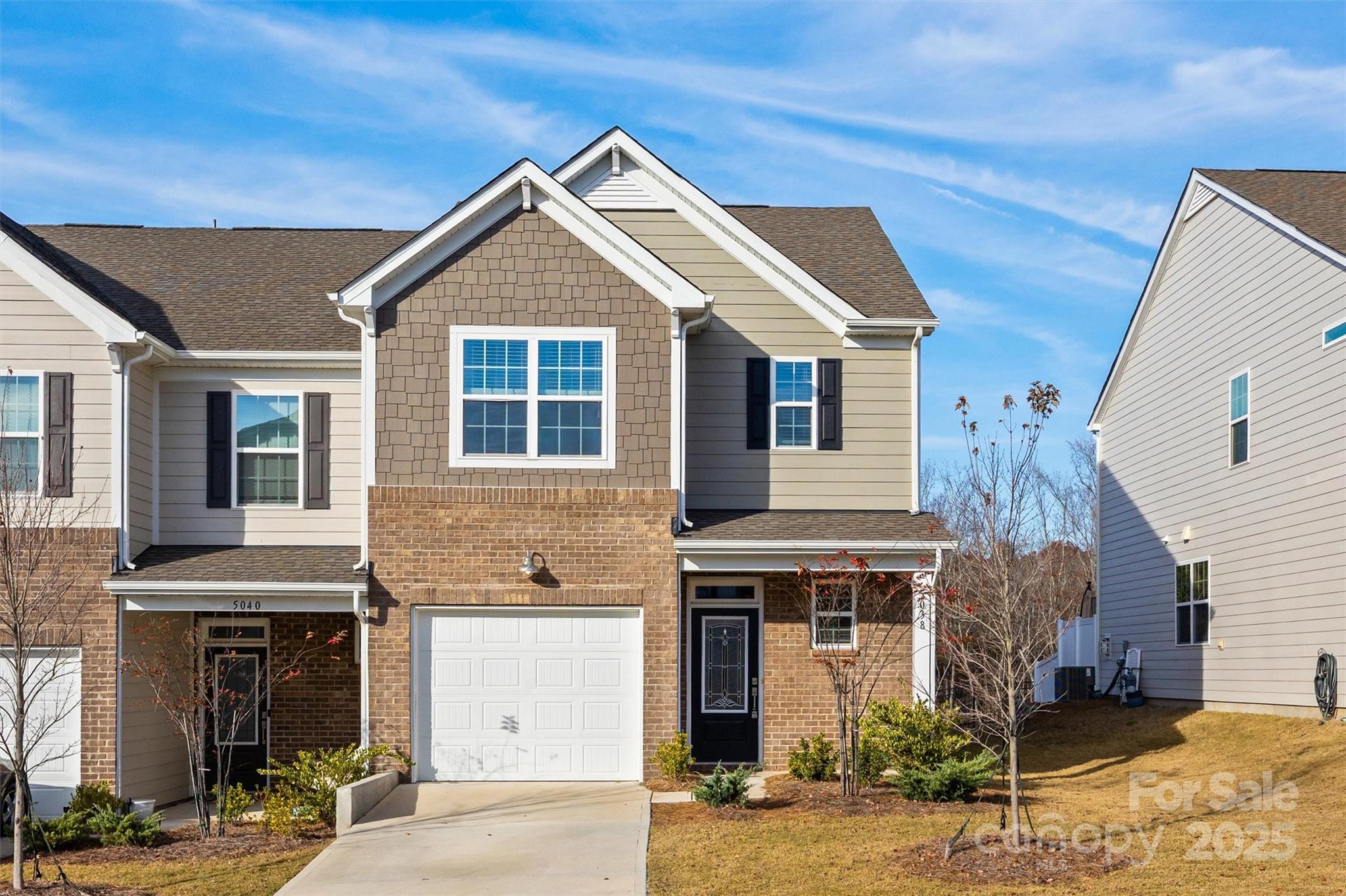 5038 Moss Pine Way Property Photo 1