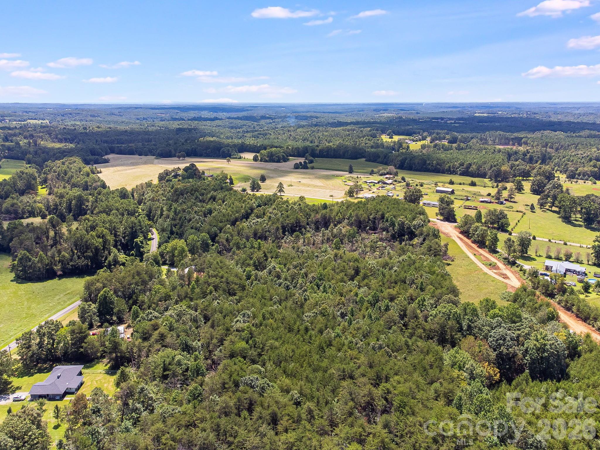 211 Luckadoo Road Property Photo 15