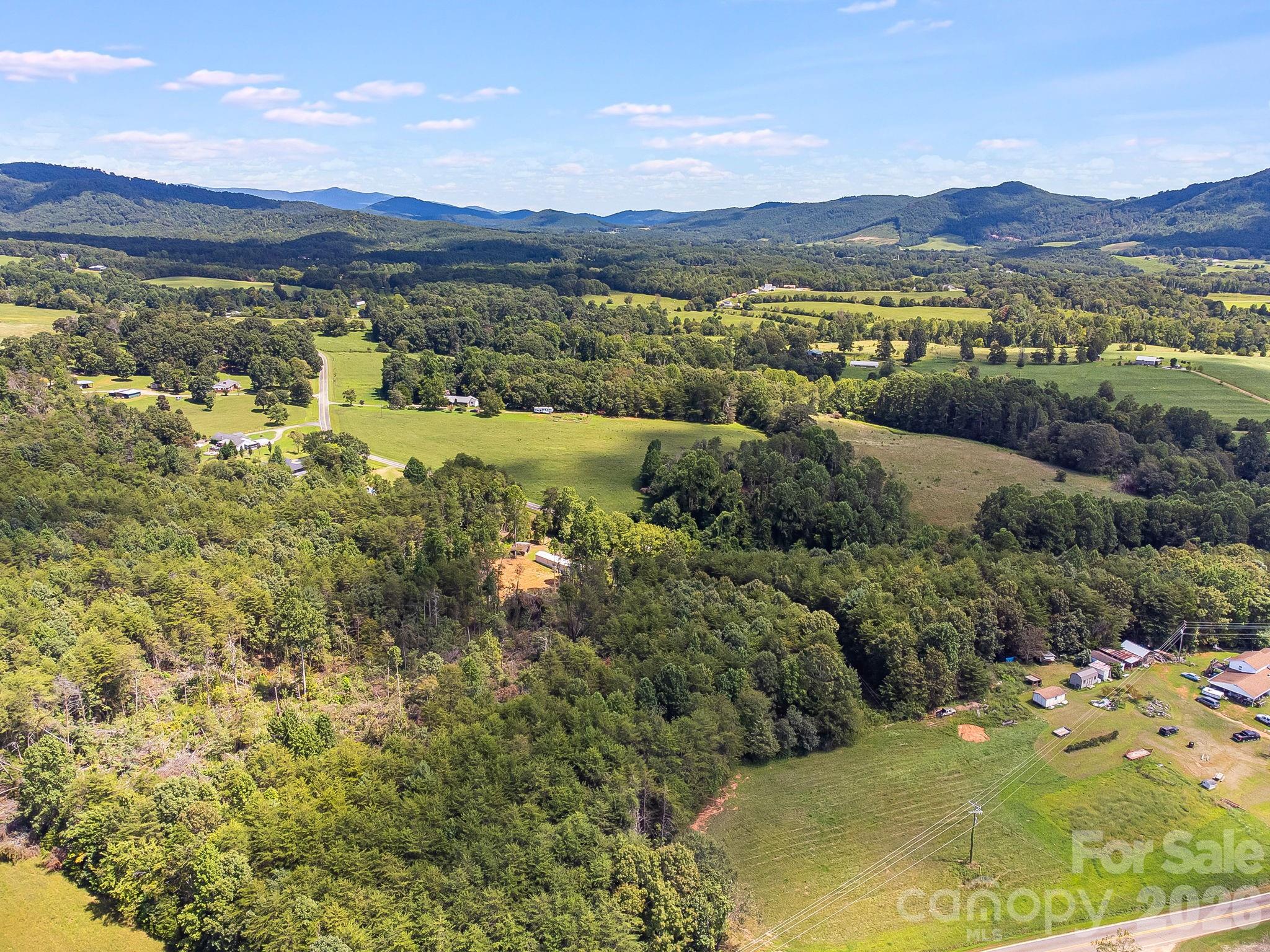 211 Luckadoo Road Property Photo 25