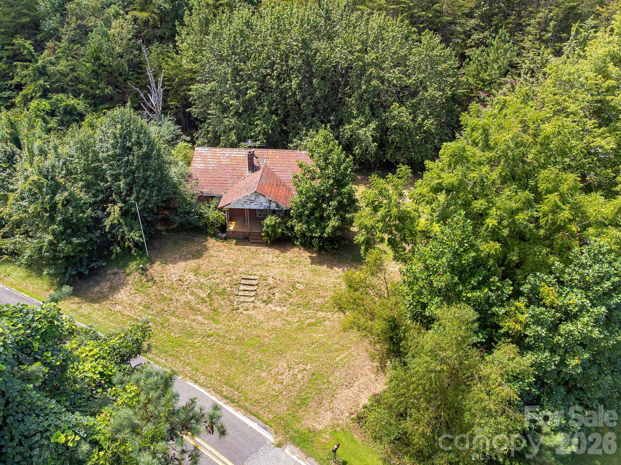 211 Luckadoo Road Property Photo 32