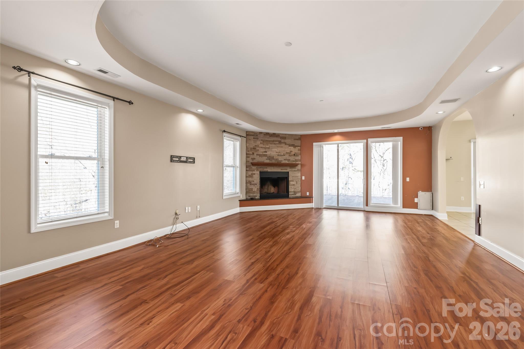 424 Rollingbrook Road Property Photo 8