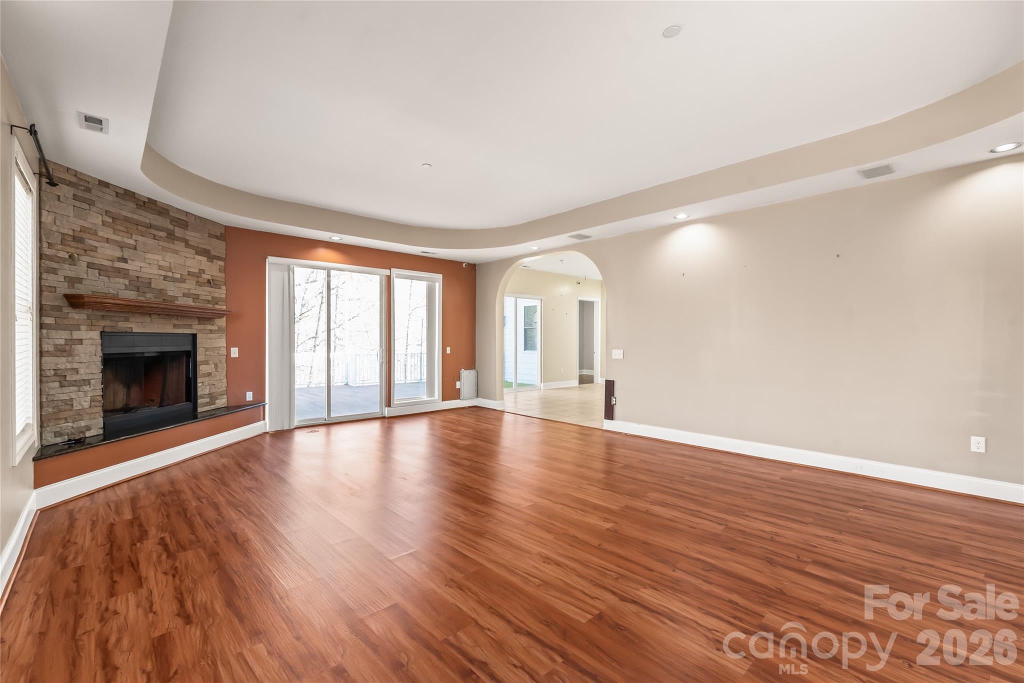 424 Rollingbrook Road Property Photo 9