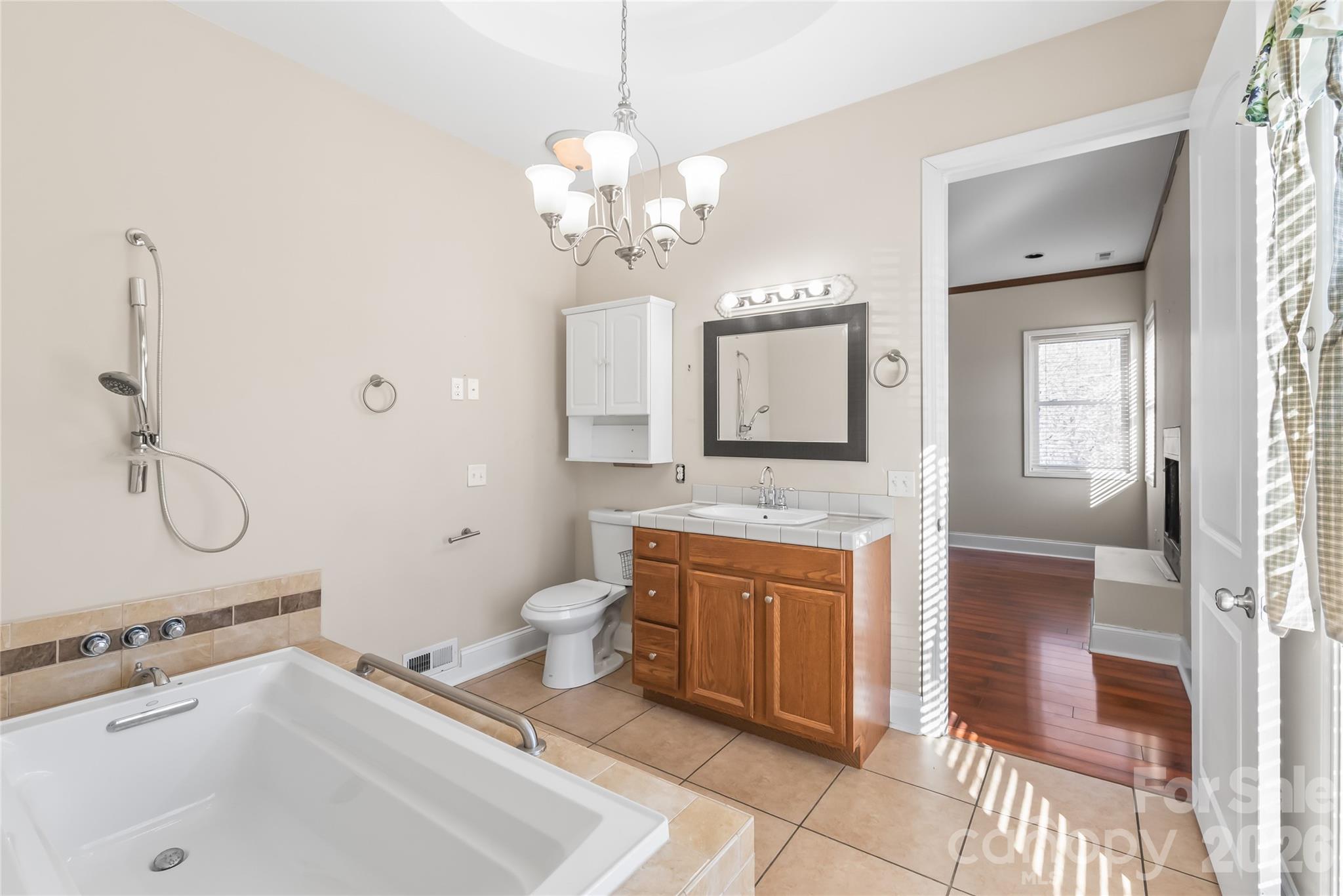 424 Rollingbrook Road Property Photo 21