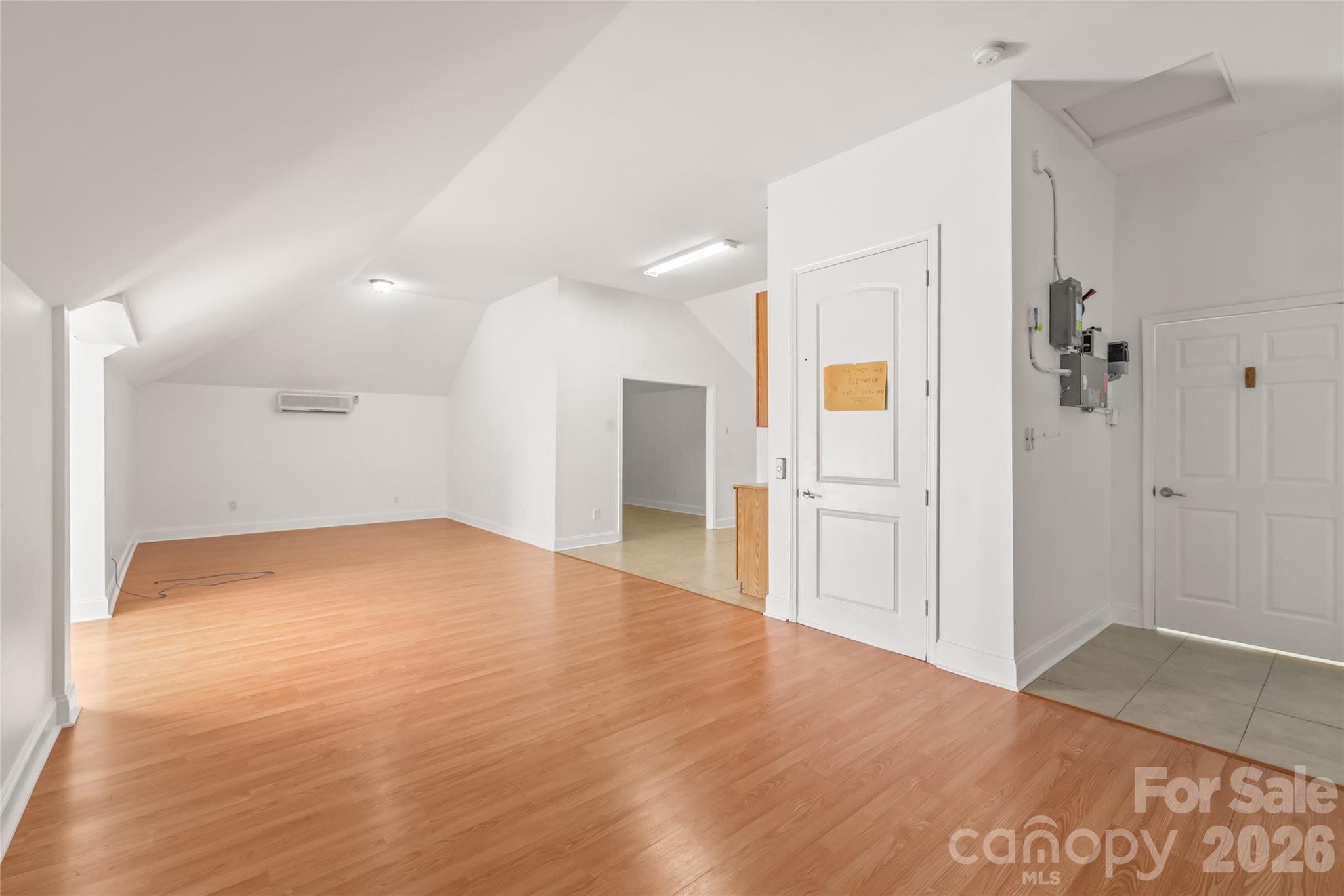 424 Rollingbrook Road Property Photo 27
