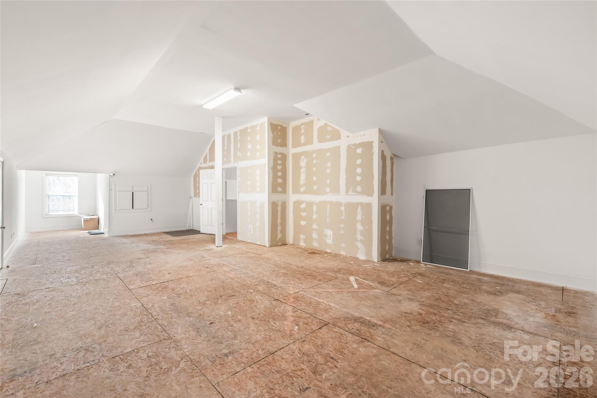 424 Rollingbrook Road Property Photo 31