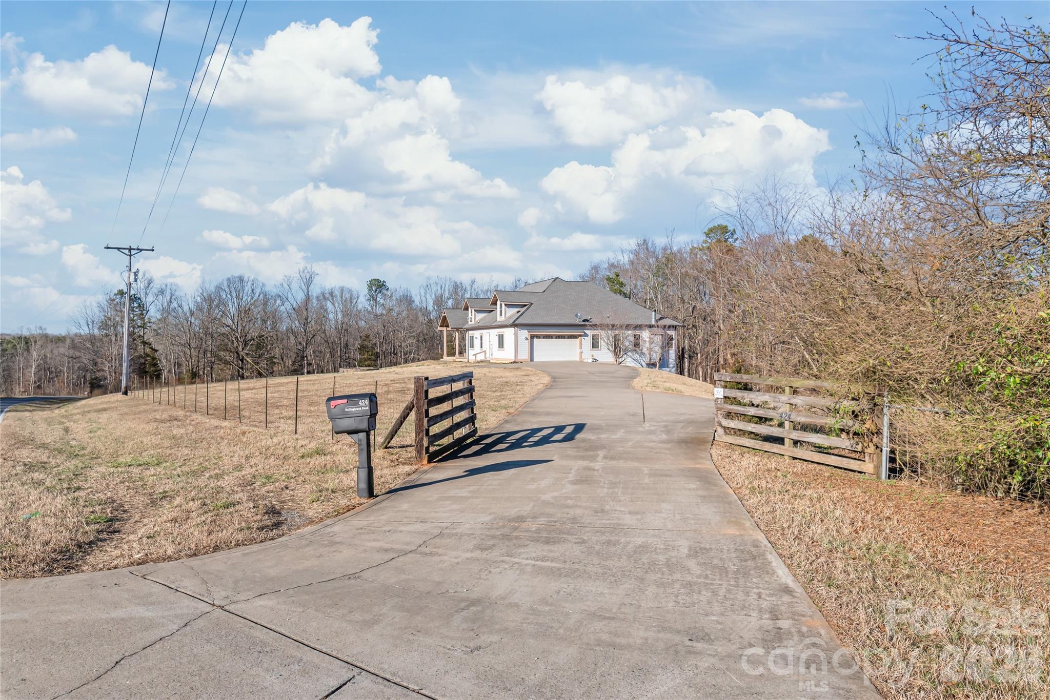 424 Rollingbrook Road Property Photo 42