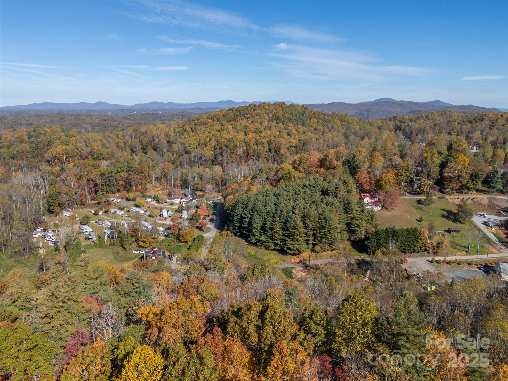 189 Friendly Circle Property Photo 42