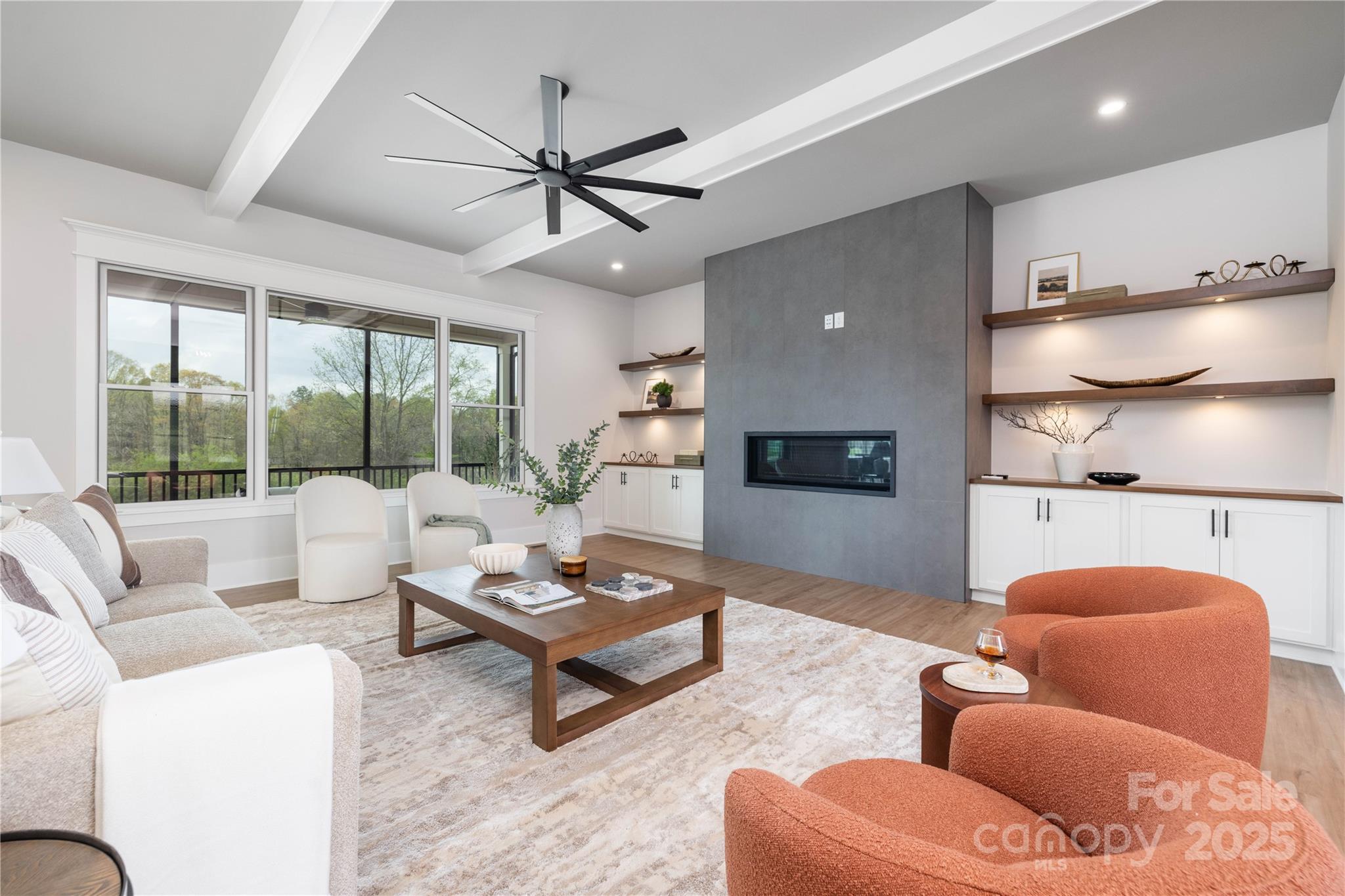 111 Monbo Meadows Lane Property Photo 1