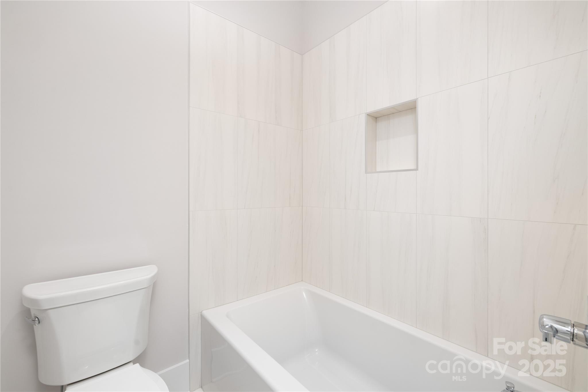 111 Monbo Meadows Lane Property Photo 34