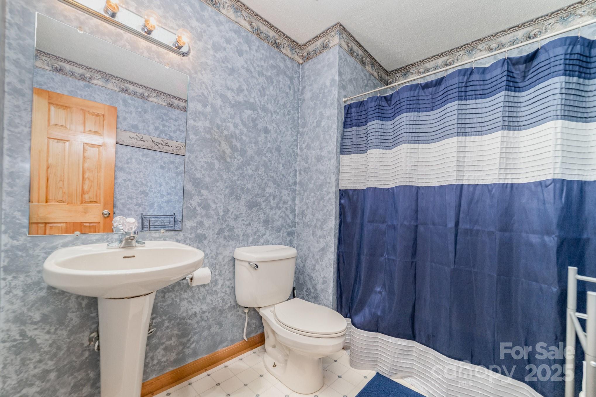 2595 Shamrock Road Property Photo 25