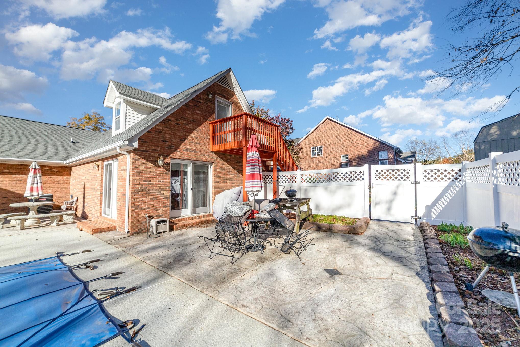 2595 Shamrock Road Property Photo 28