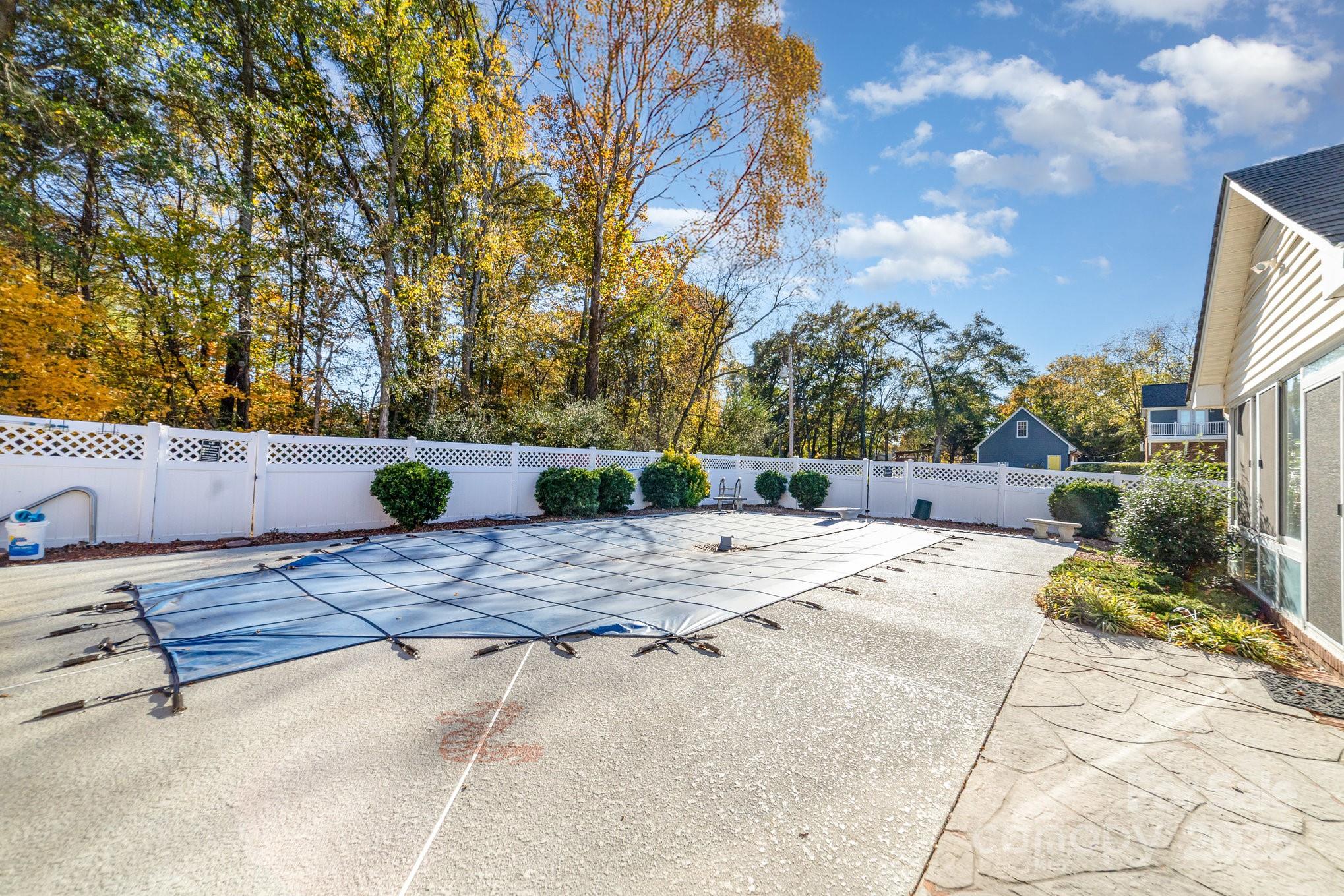 2595 Shamrock Road Property Photo 30