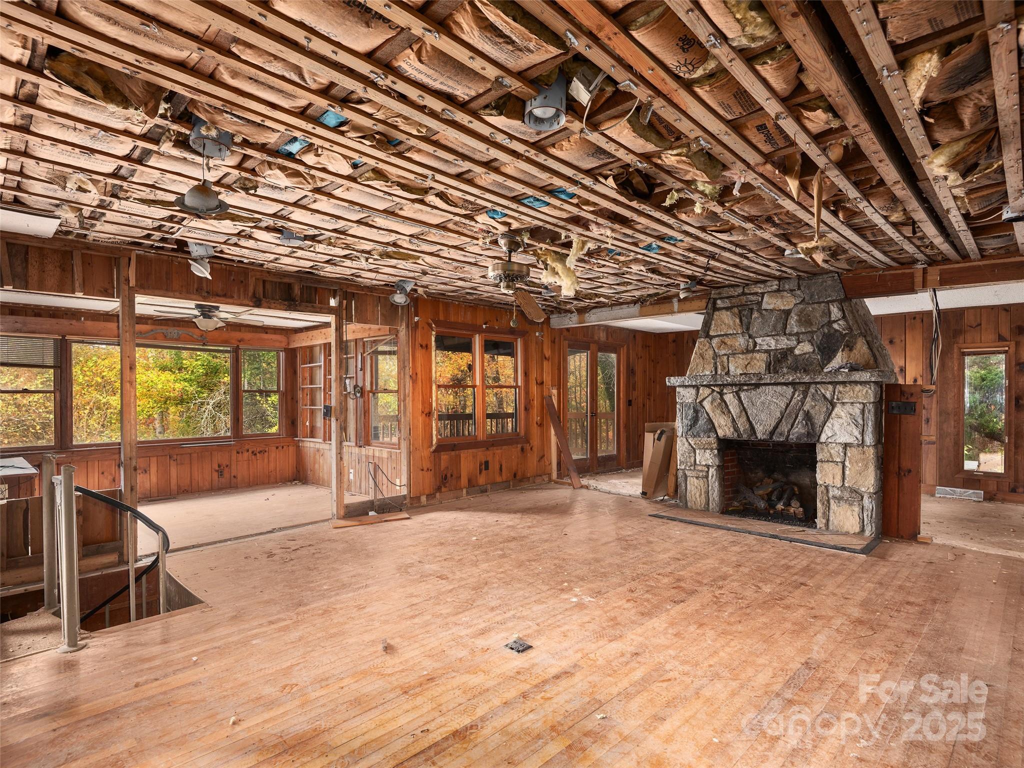 284 Indian Cave Park Road Property Photo 5