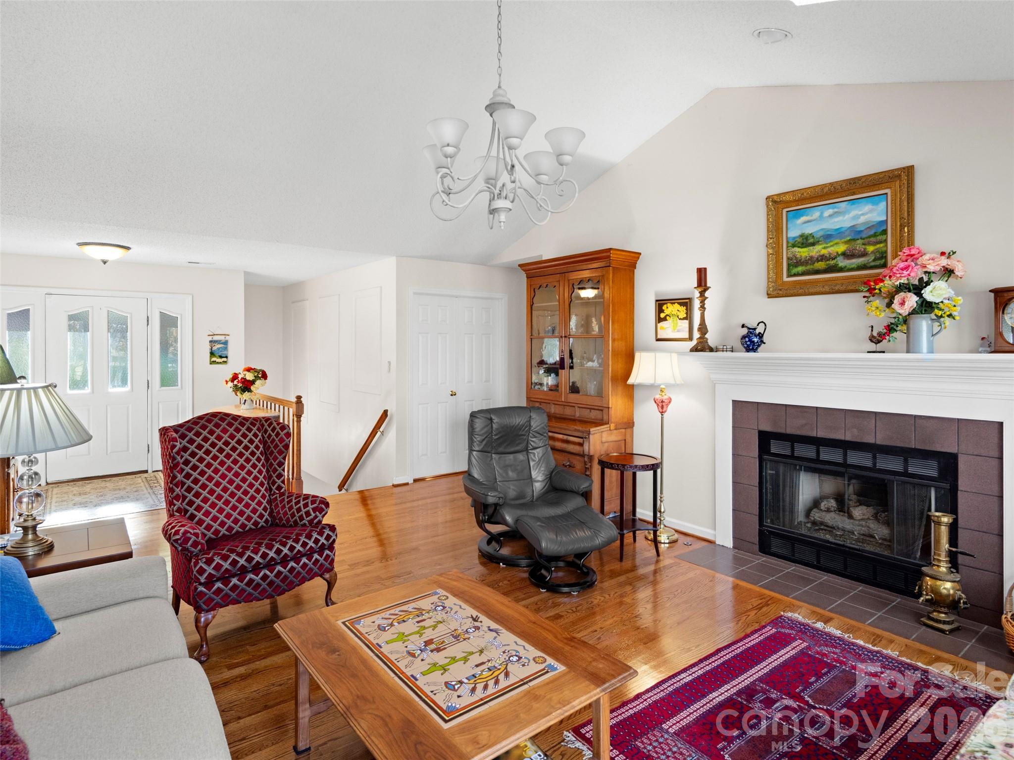 108 Galloway Drive Property Photo 4