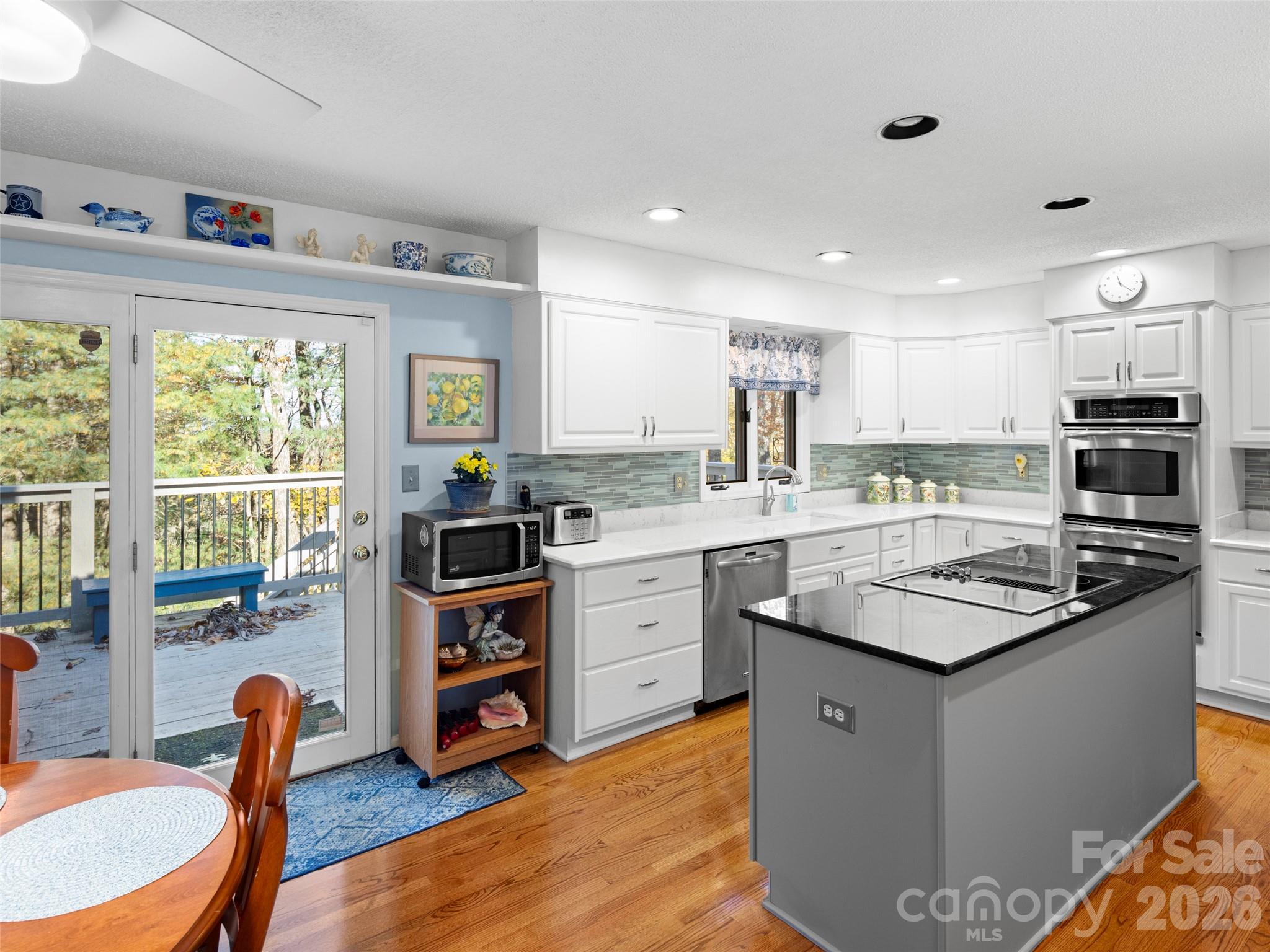 108 Galloway Drive Property Photo 6