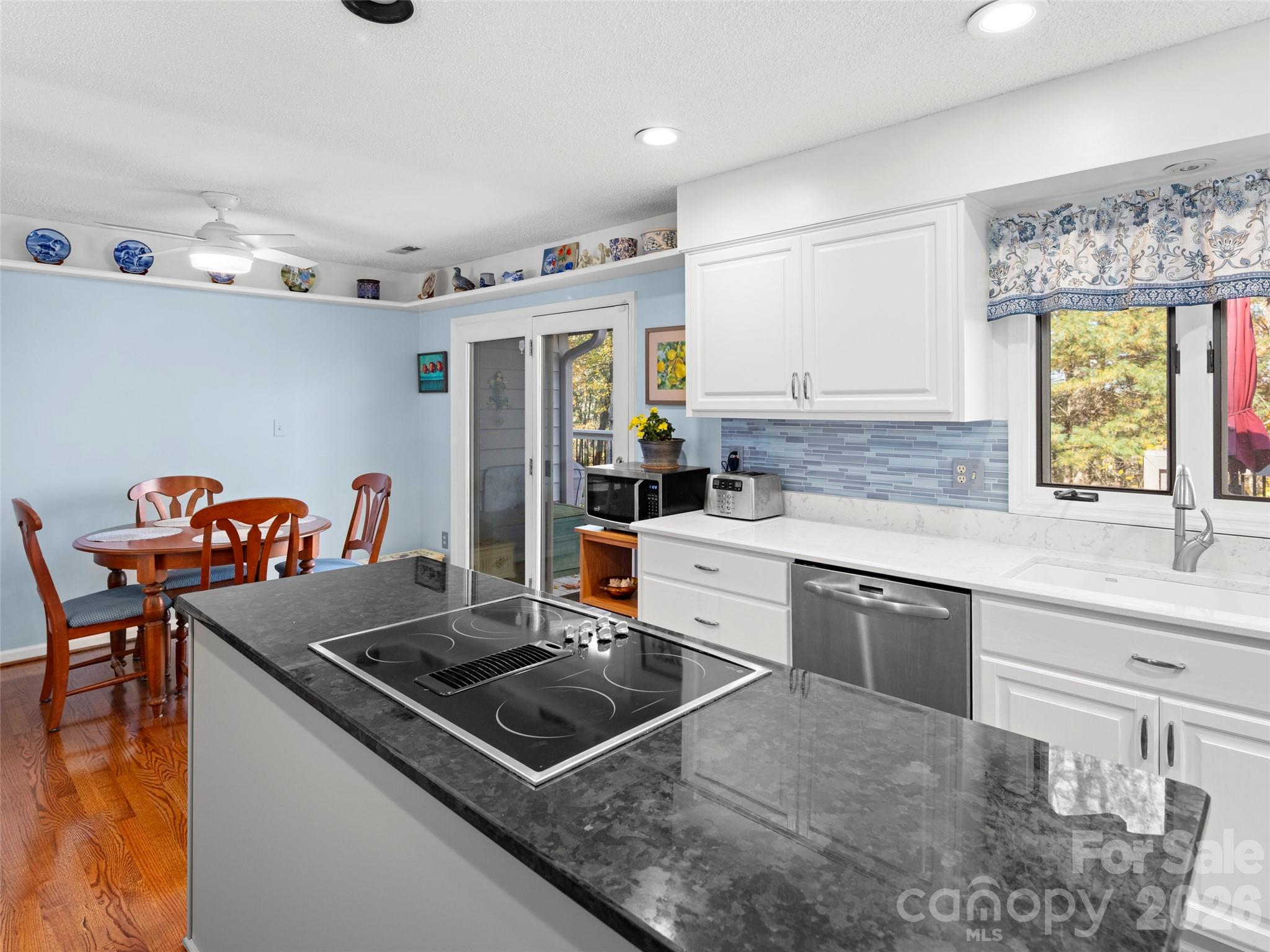 108 Galloway Drive Property Photo 8